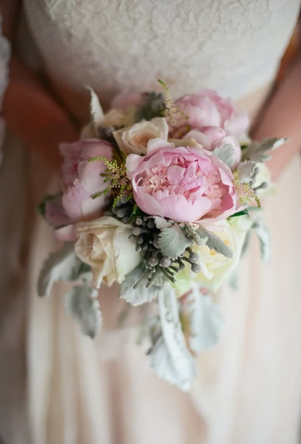 Real Wedding: Carol Hannah Kensington and custom llace