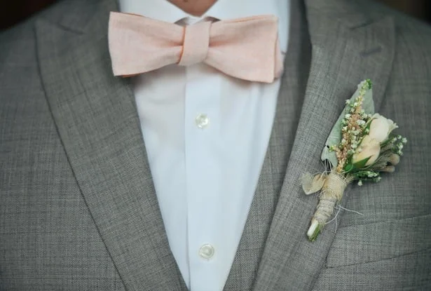 Real Wedding: Carol Hannah Kensington and custom llace