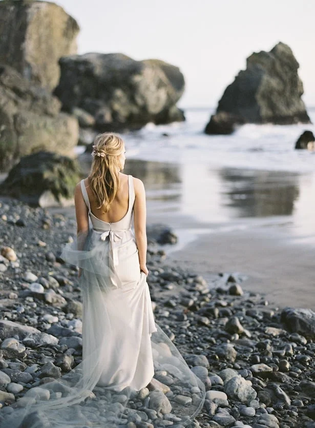 Carol Hannah Real Wedding Inspiration - Downton gown at the California Coast