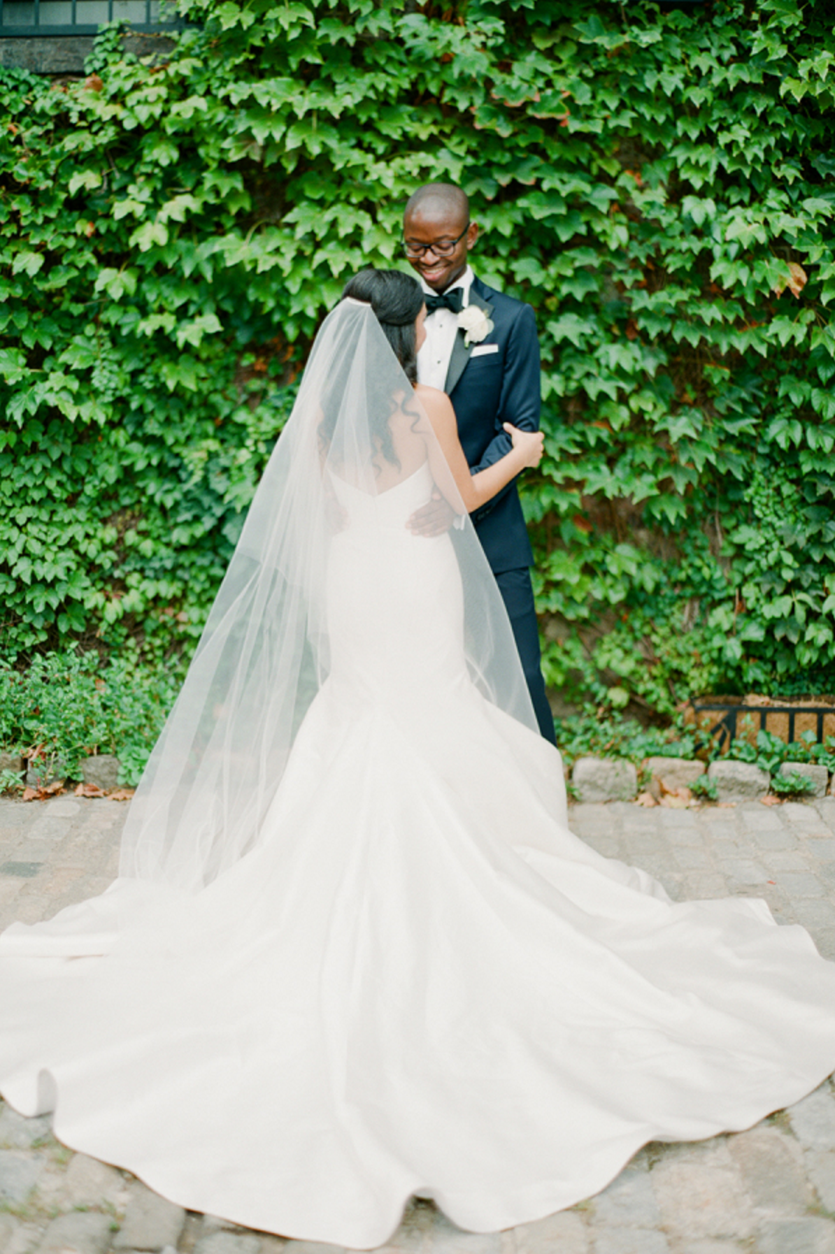 Carol Hannah Bridal Tourmaline Gown at The Foundry 19.png