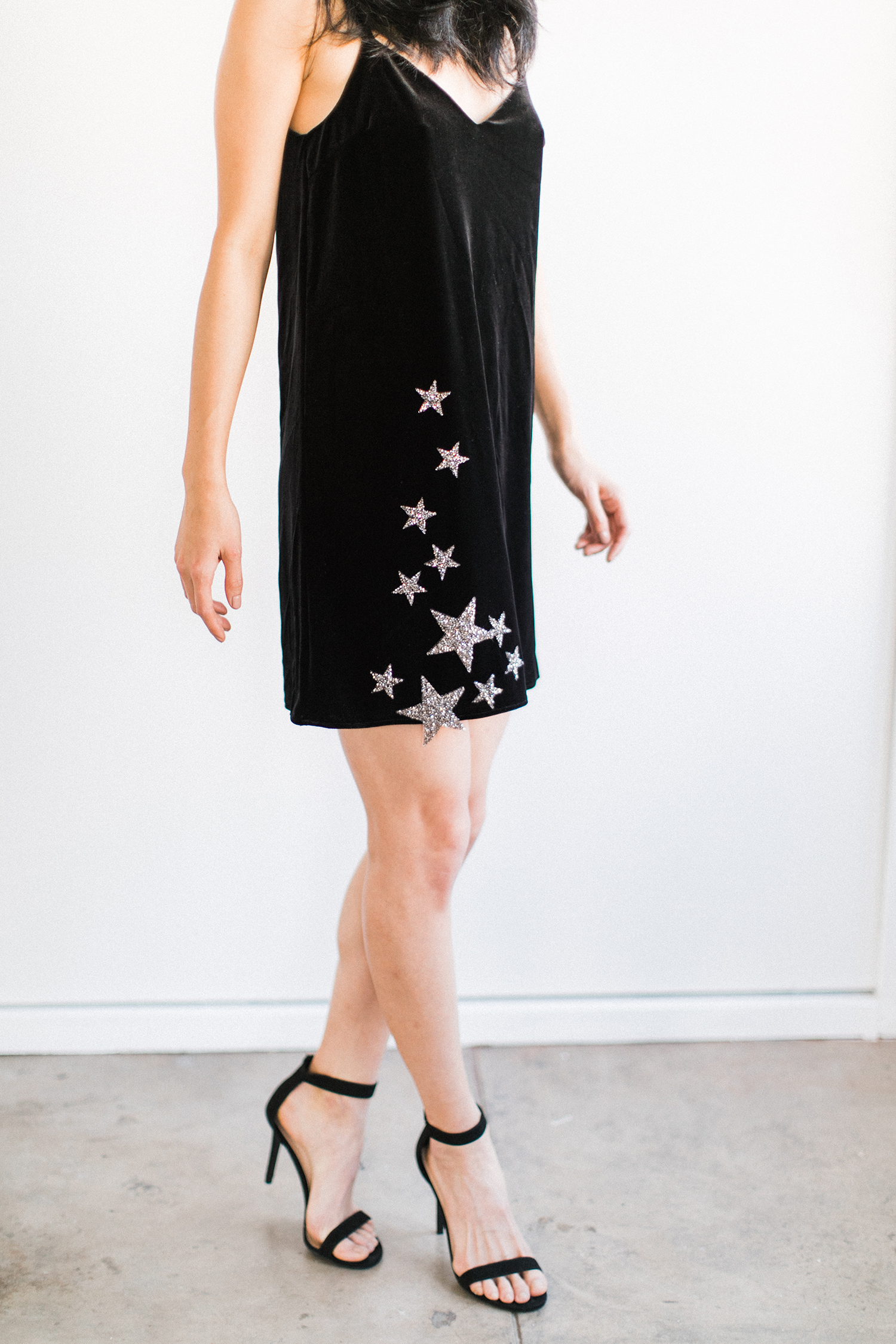 starry-nights-velvet-dress-3.jpg