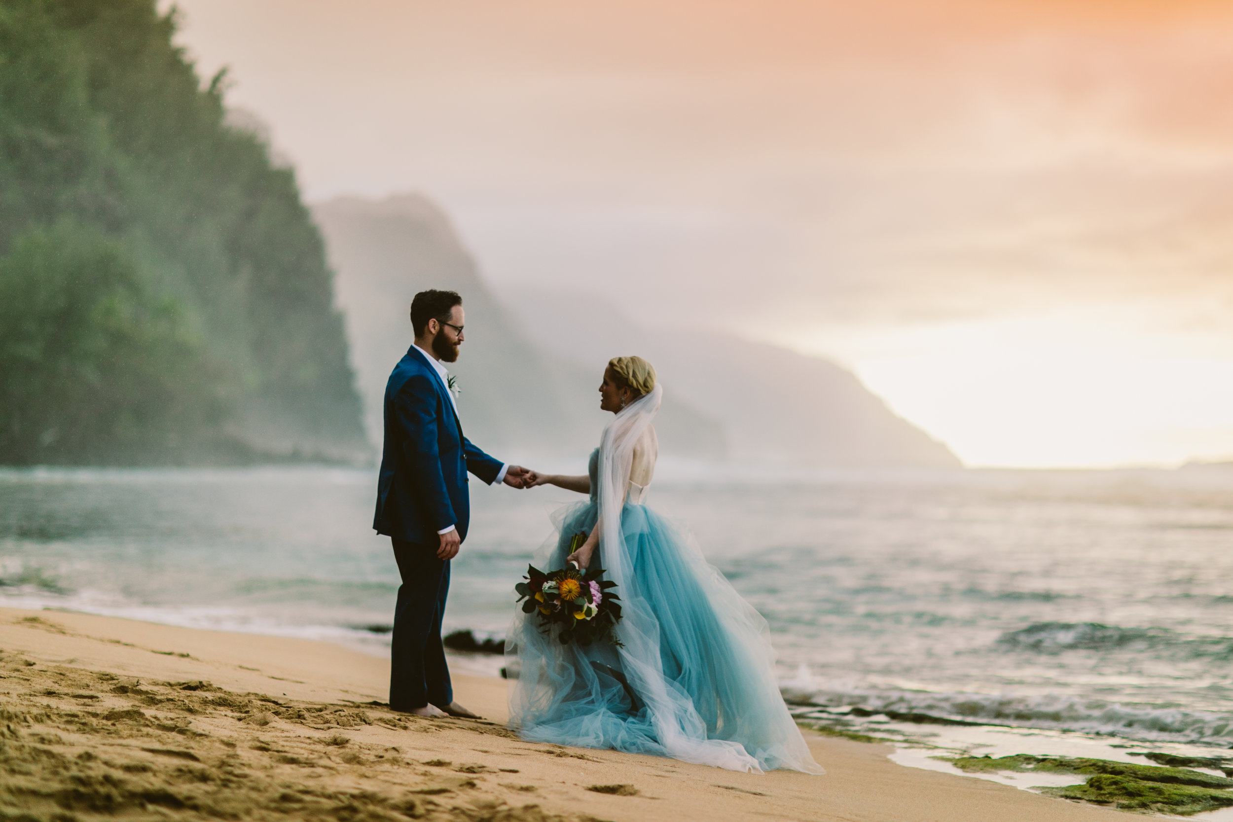 Oceane tulle blue wedding gown outdoor 1270.jpg