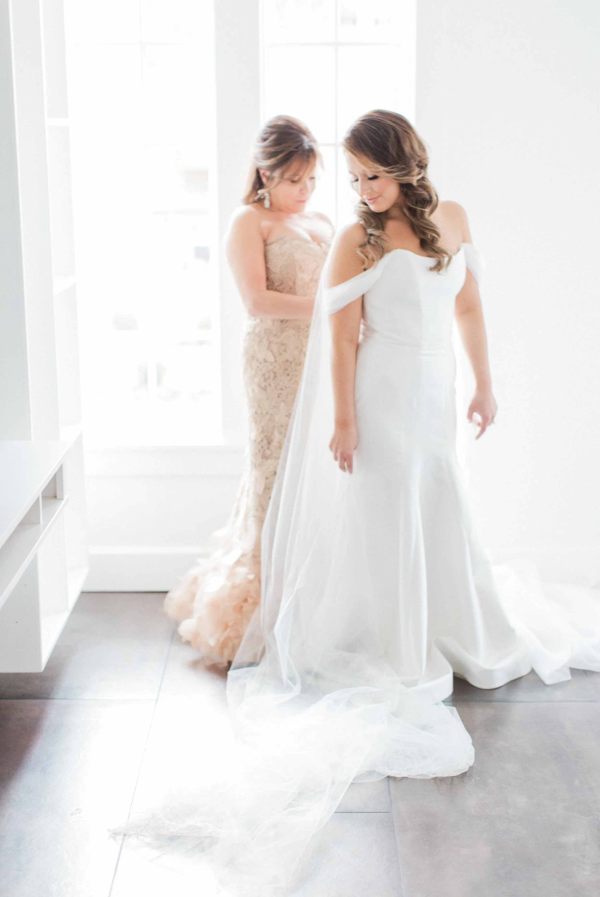 fit and flare tailored wedding dress with floaty train2019-01-23 at 11.38.49 AM 6.jpg