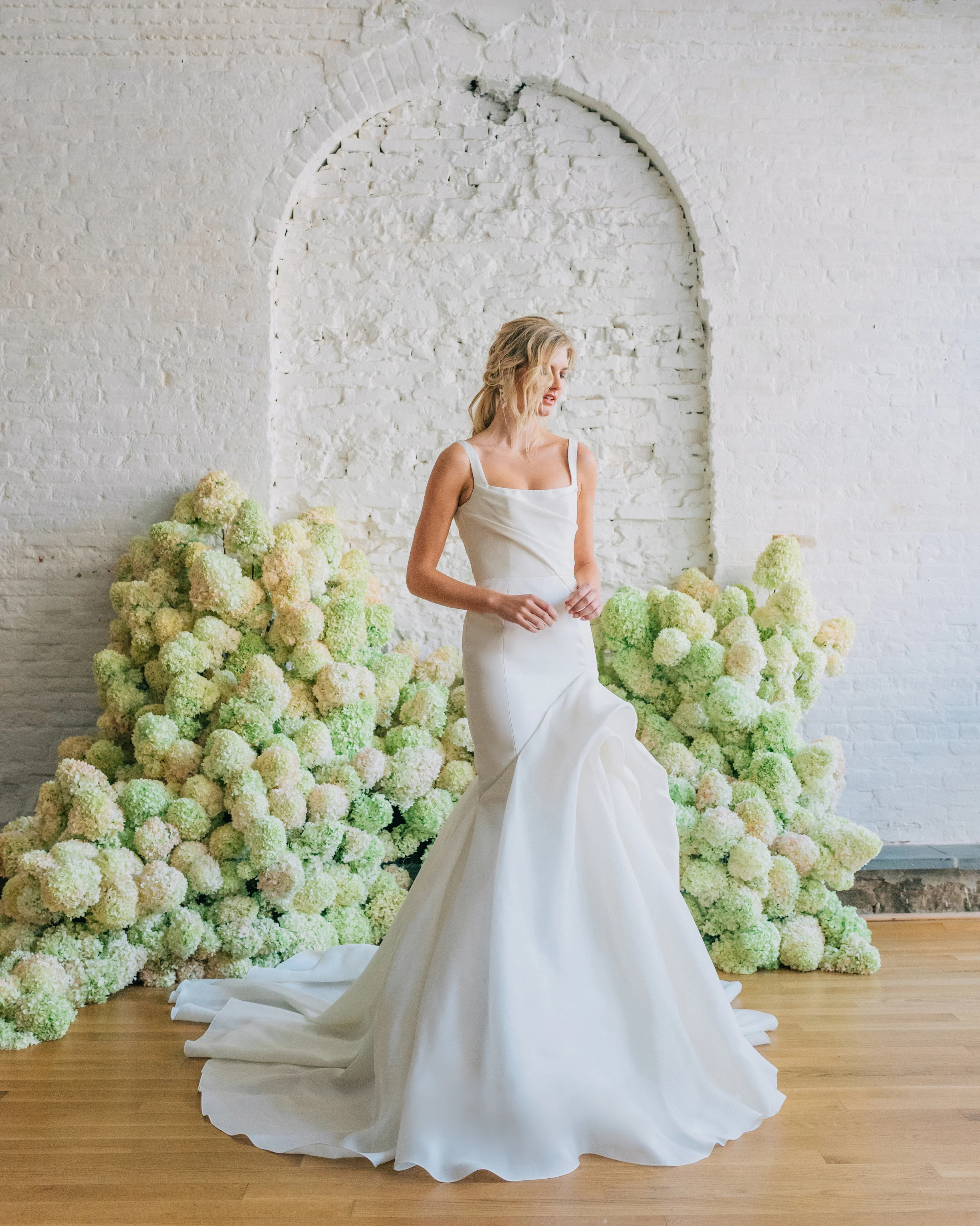 carol hannah wedding dress price