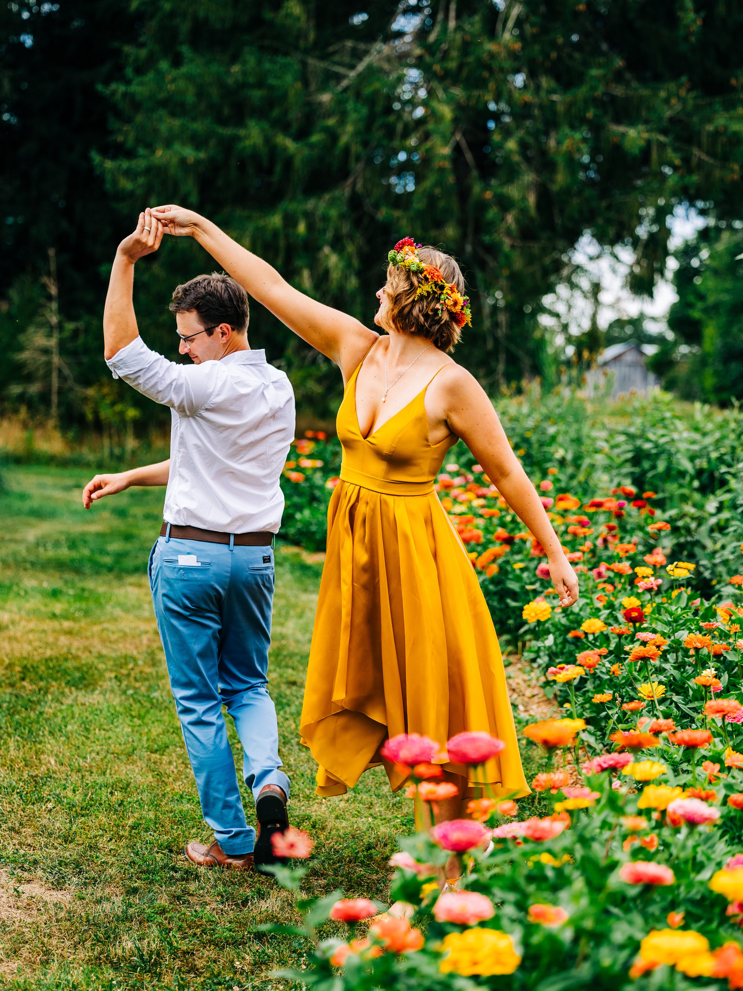 Hedin-Flower-Farm-Backyard-Wedding-Maya-Elaine-Photography--536.jpg