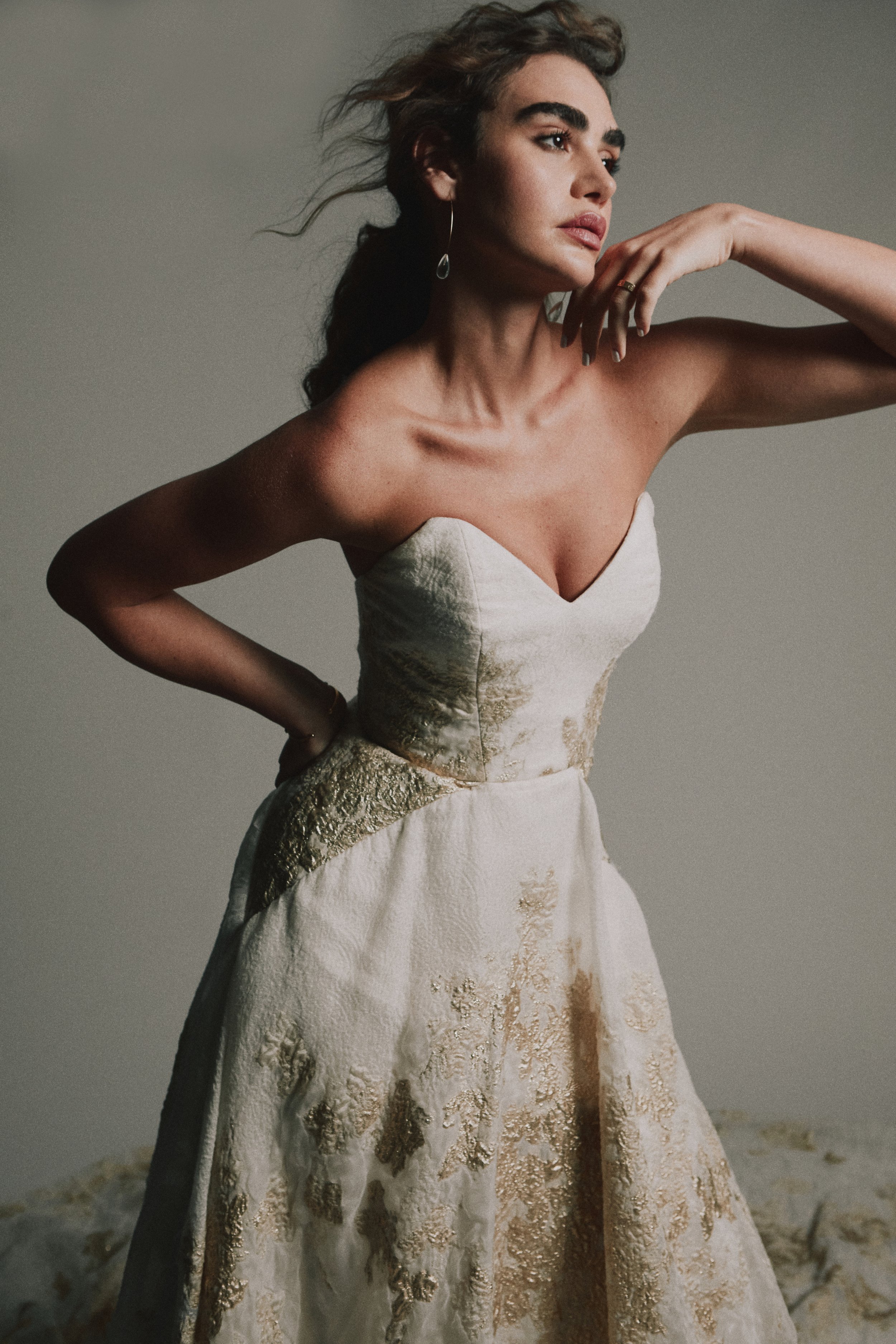 Centaurea white and gold wedding dress3.jpg