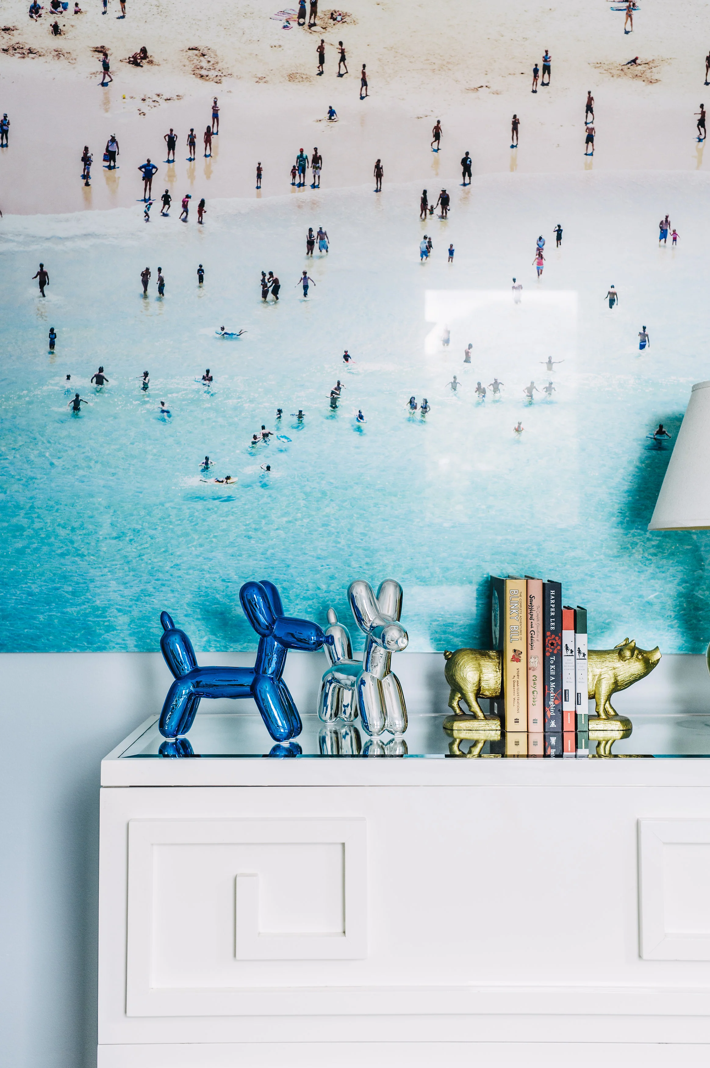  Photographer: Hannah Blackmore, Stylist: Claudia Stephenson 