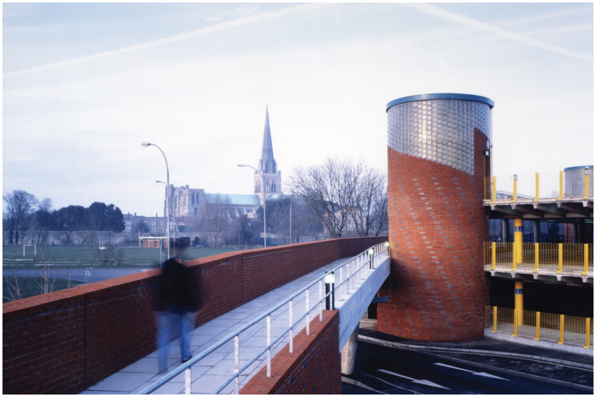 Chichester_Cathedral_Walkway.jpg