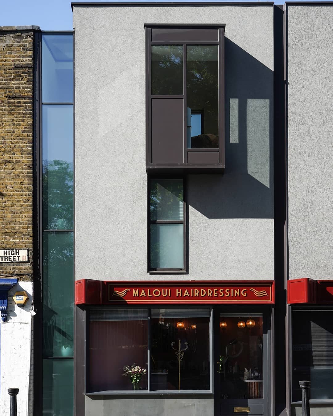 69 Highgate High Street

#birdsportchmouthrussum #riba&nbsp;#ribaawards&nbsp;#architecture&nbsp;#architecturalphotography&nbsp;#architecturedaily
#design&nbsp;#archdaily&nbsp;#dezeen #london #architecturelovers #modernhouse #contemporaryhome #housear