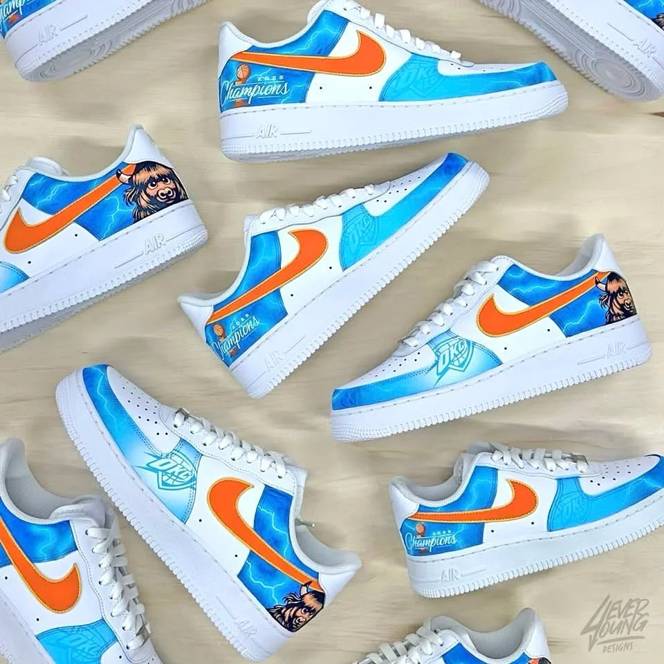 Had to get the Thunder kicks rolling! 💙⚡️🧡