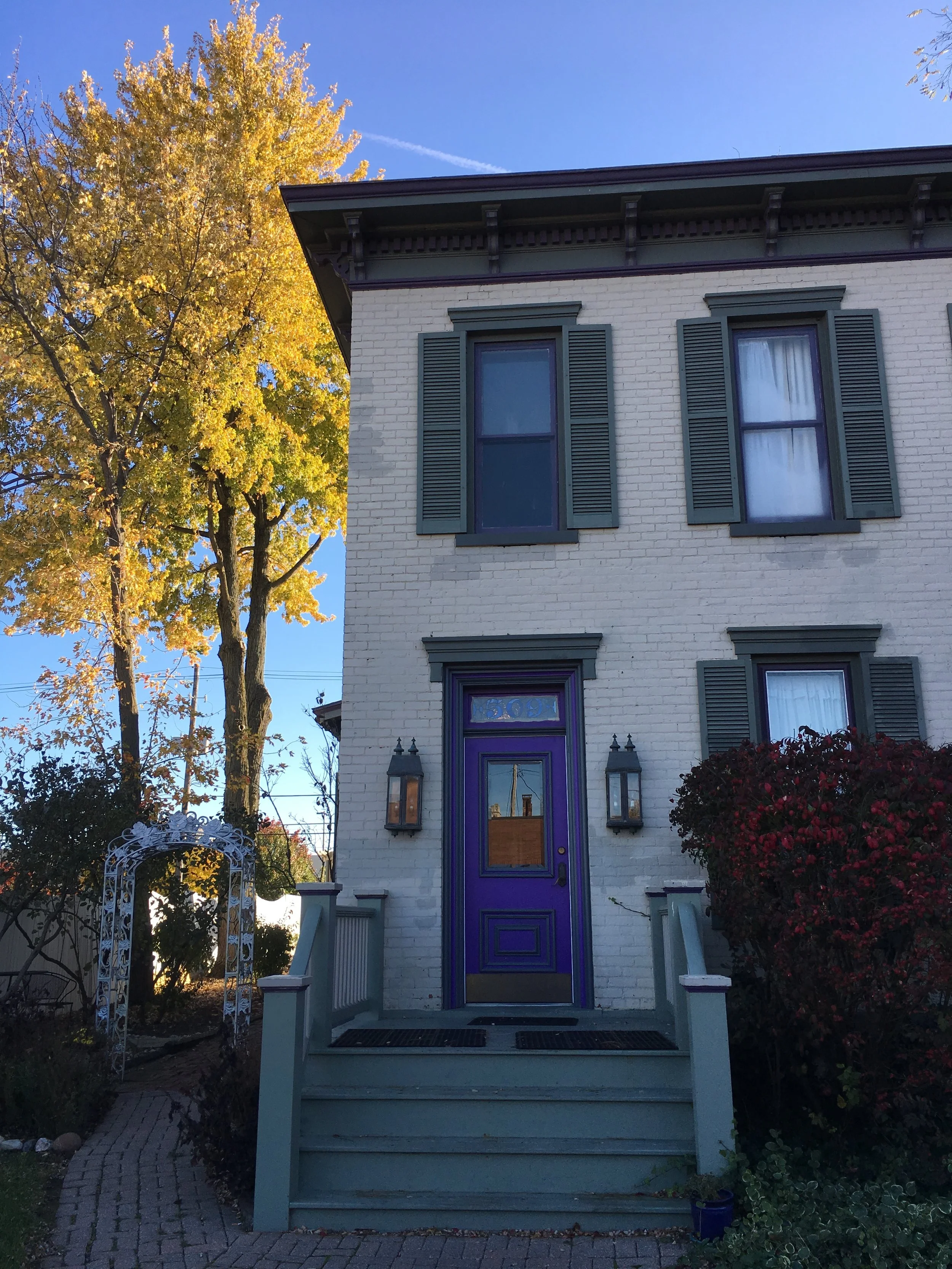 Sion Bass House