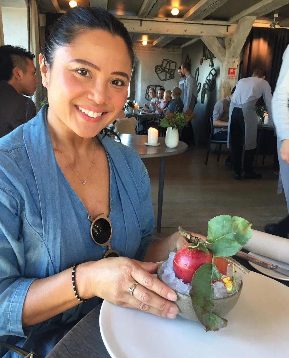 Samantha Koch - @healthyhappy.biz