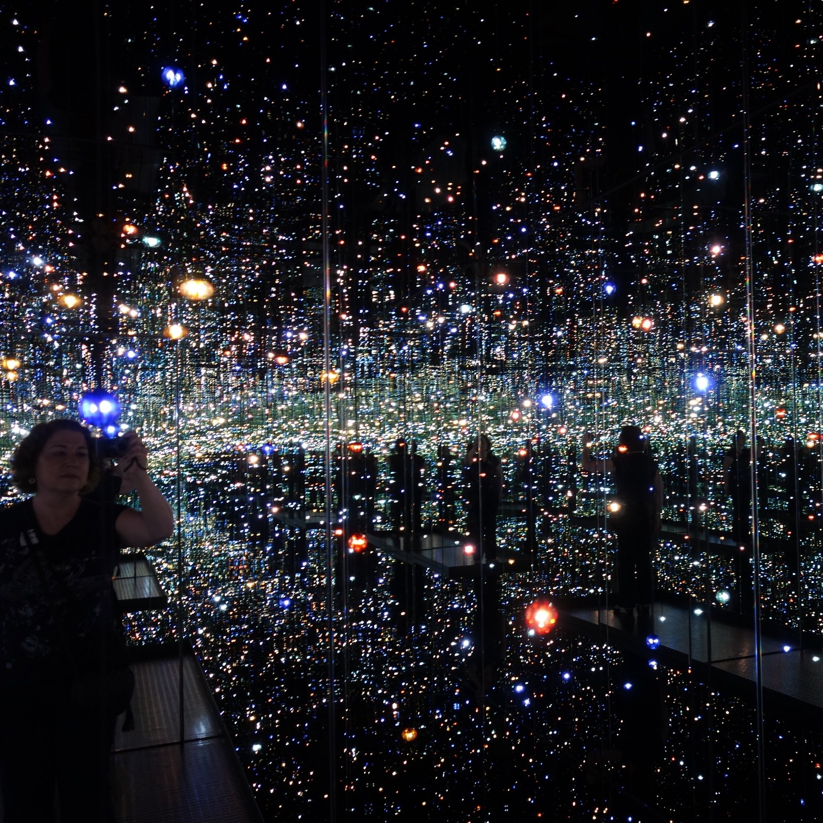 Stargazing in Yayoi Kusama's Infinity Mirrored Room, Broad Museum, BEFORE IT OPENED