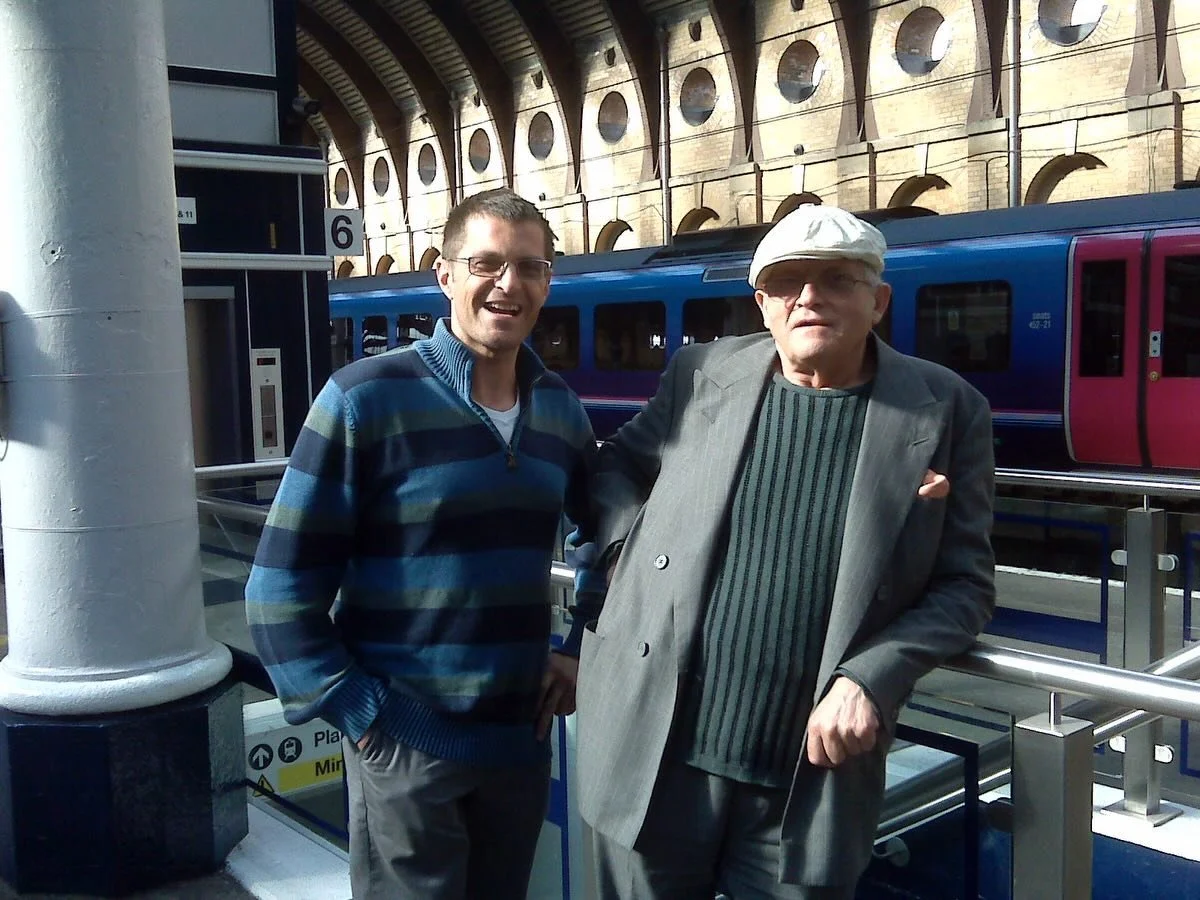 Seventeen years ago for an @nytimes A&amp;L story I had a wonderful time  visiting David Hockney in the seaside town of Bridlington where he'd grown up and was now bent on becoming a great British landscape painter.  We spent a day rocketing around t