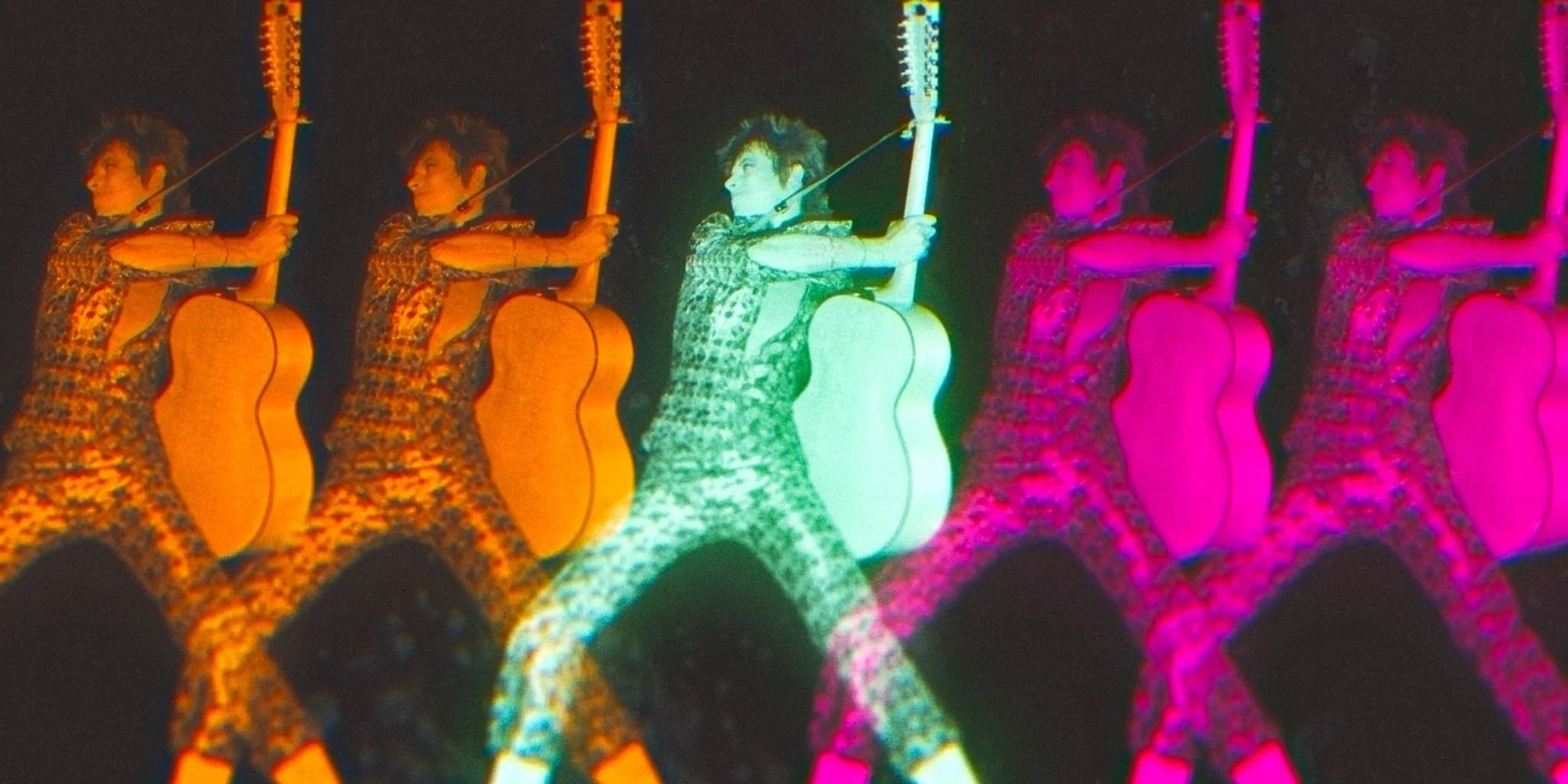 Moonage Daydream_Still 3.jpeg