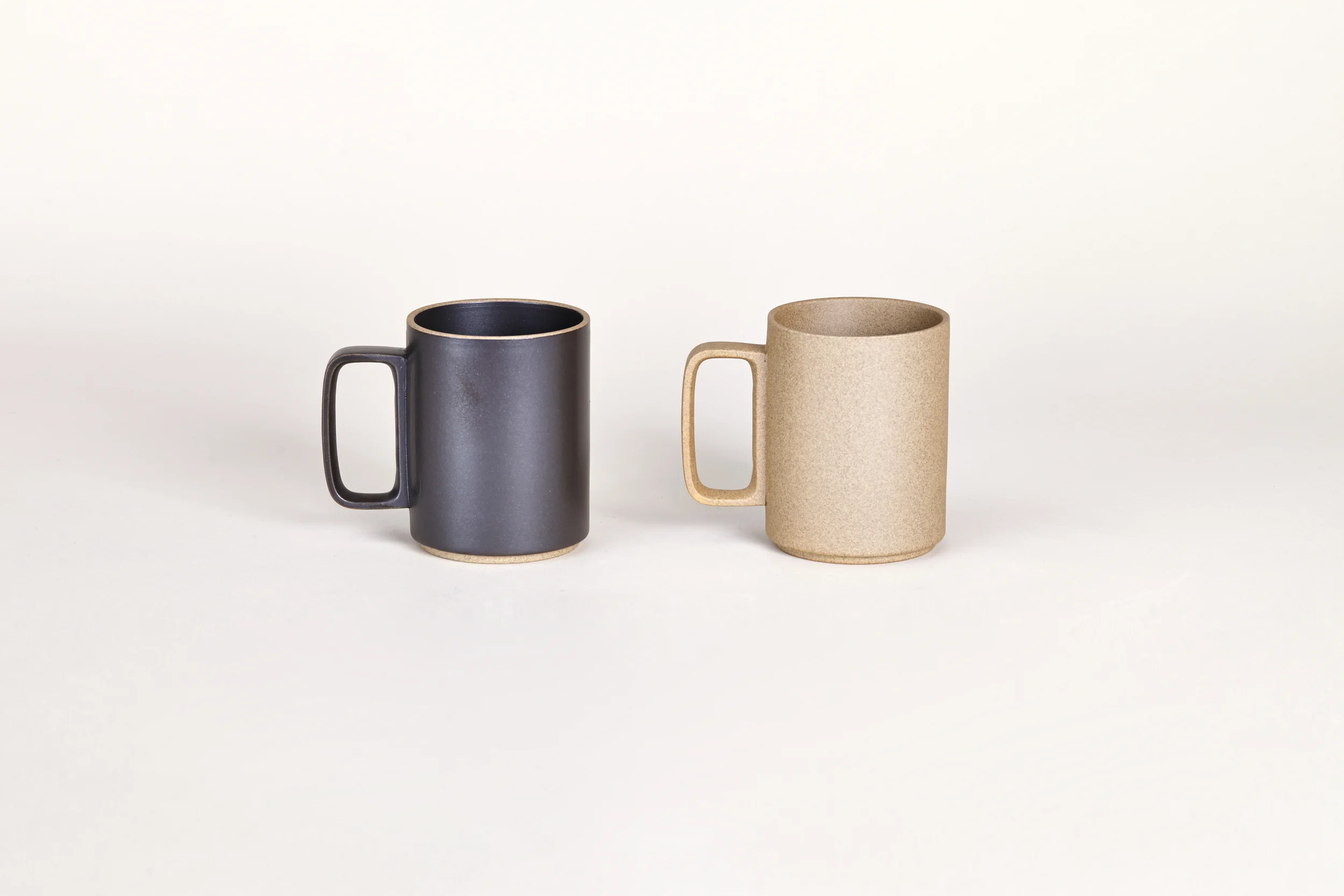 Hasami-Porcelain-Large-Mug-Cup