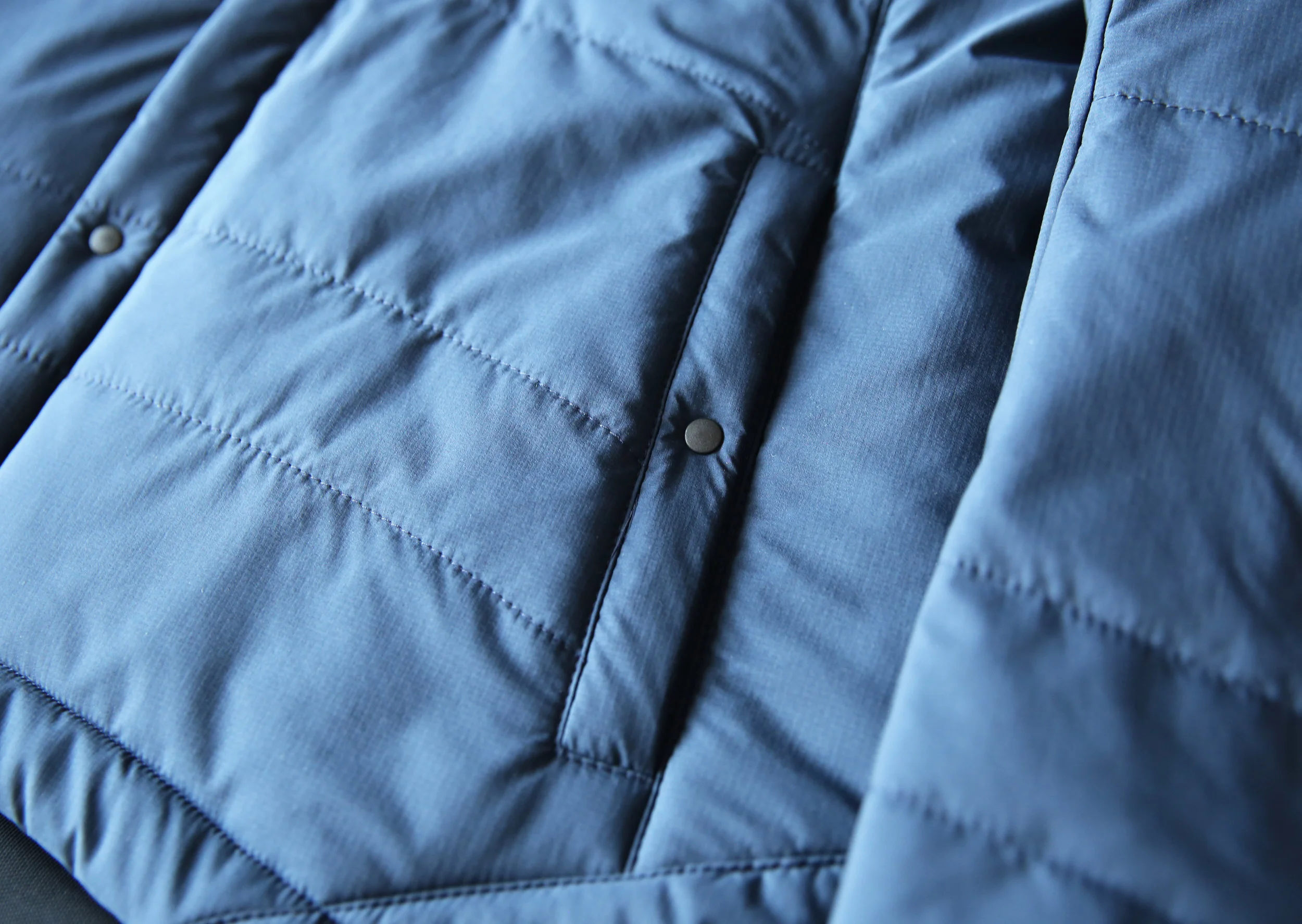 poutnik_tilak_pygmyjacket_midnightblue05.jpg