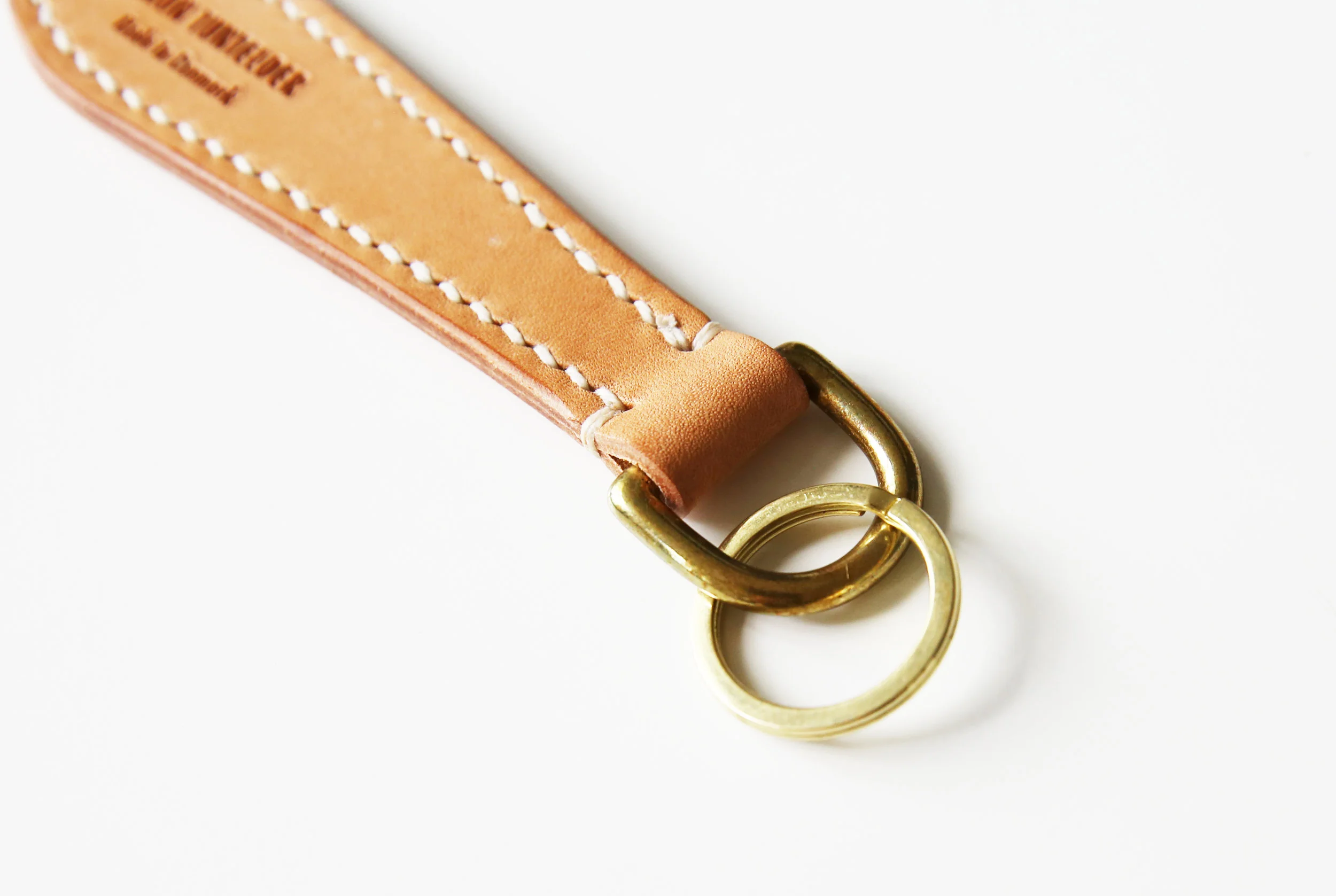 simontuntelder_sewnlanyard03.jpg