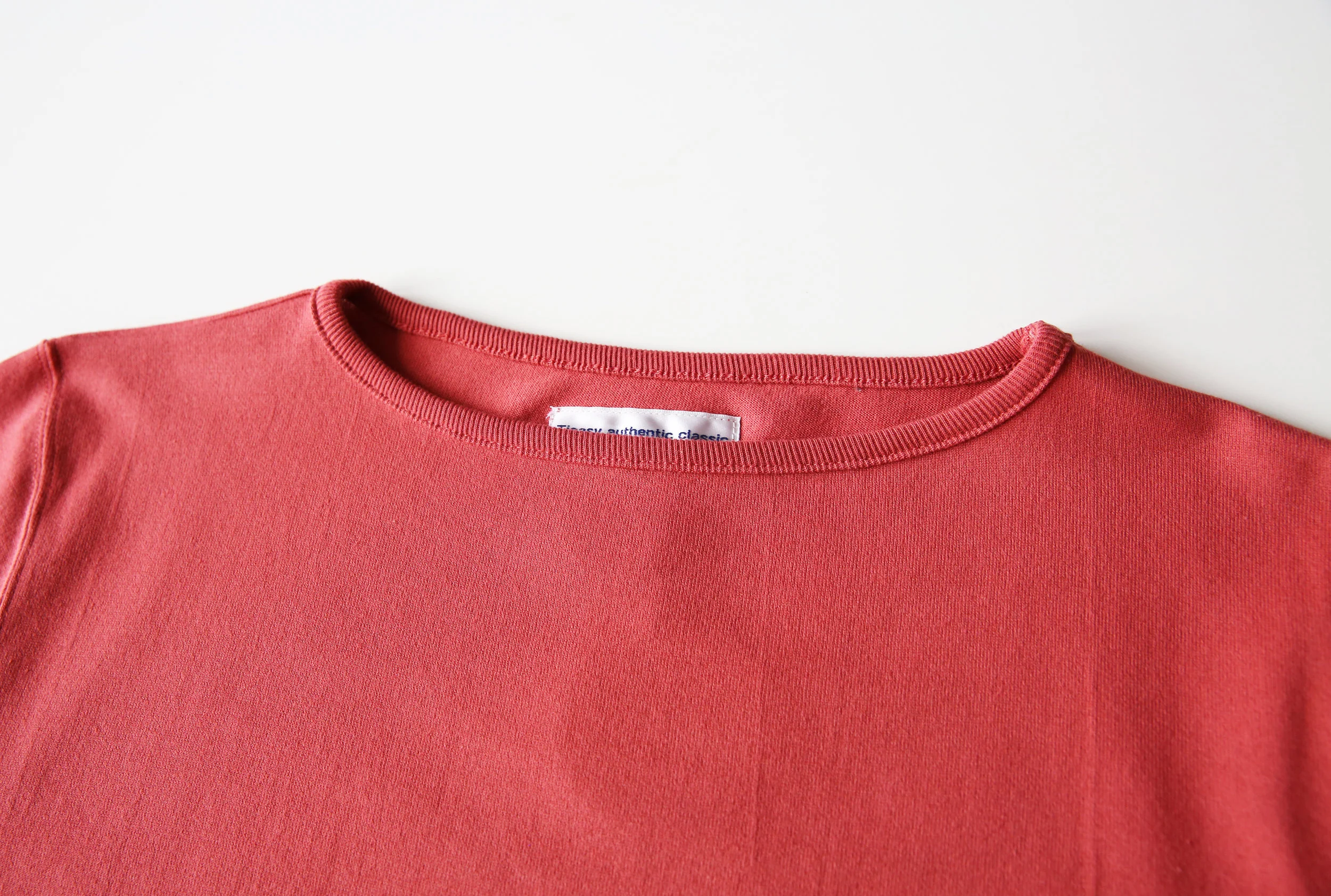 tieasy_tee_red02.jpg