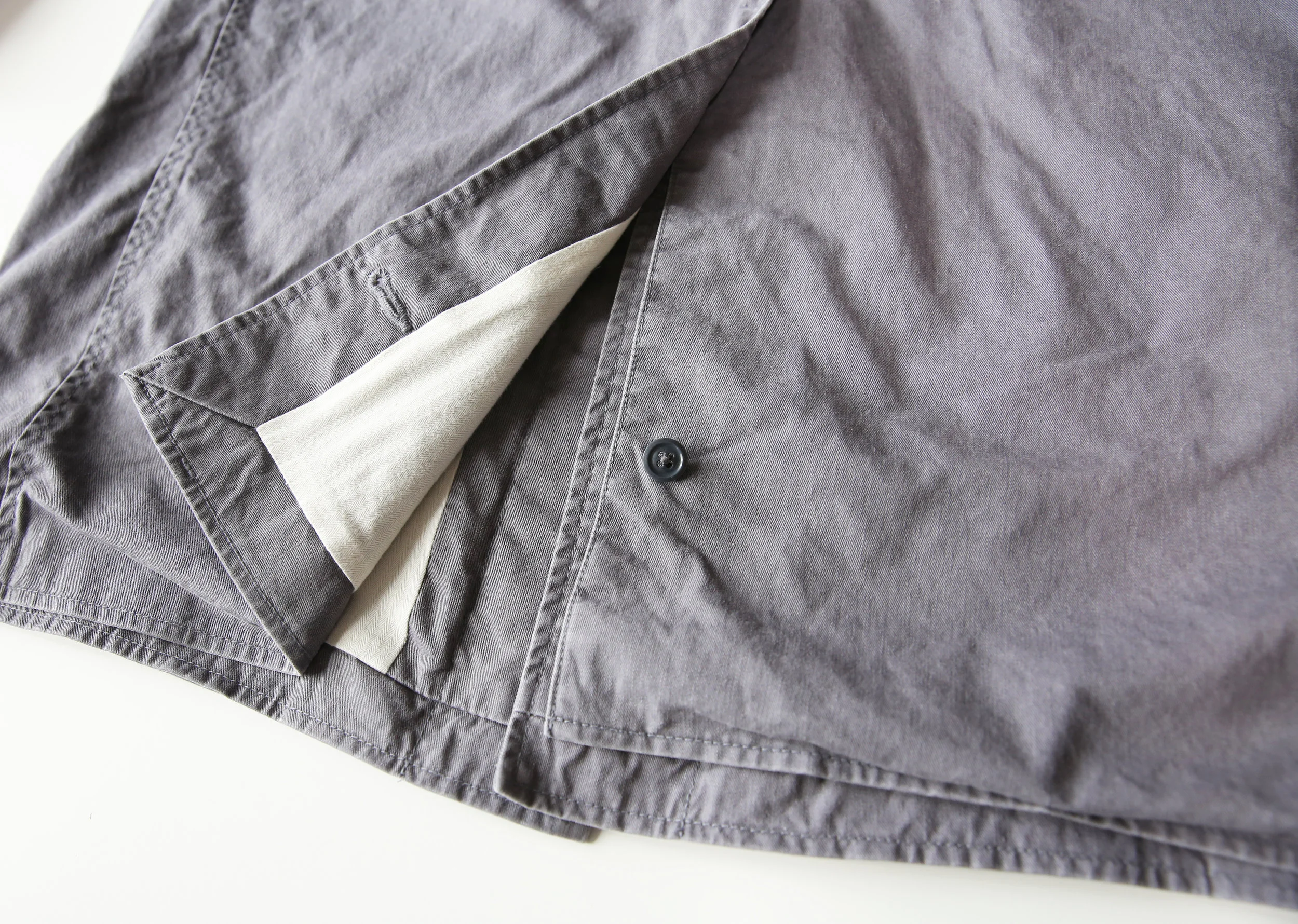 masterandco_mac_coat_grey02.jpg
