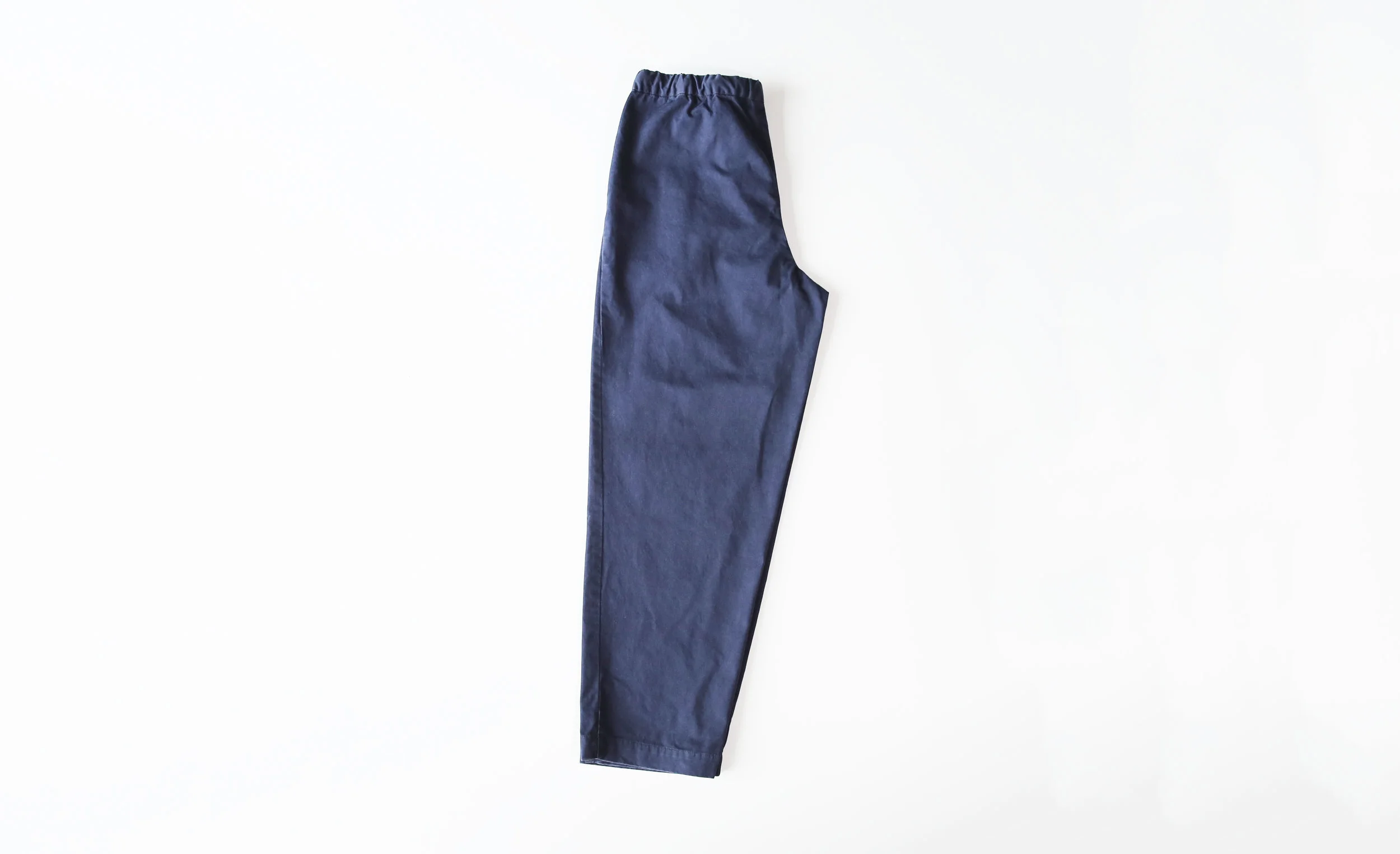 masterandco_drawstringpantsnavy01.jpg