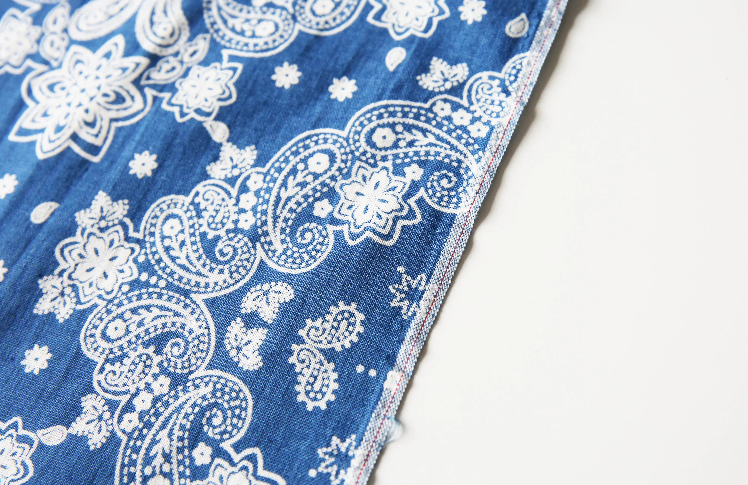 masterandco_bandanas09.jpg