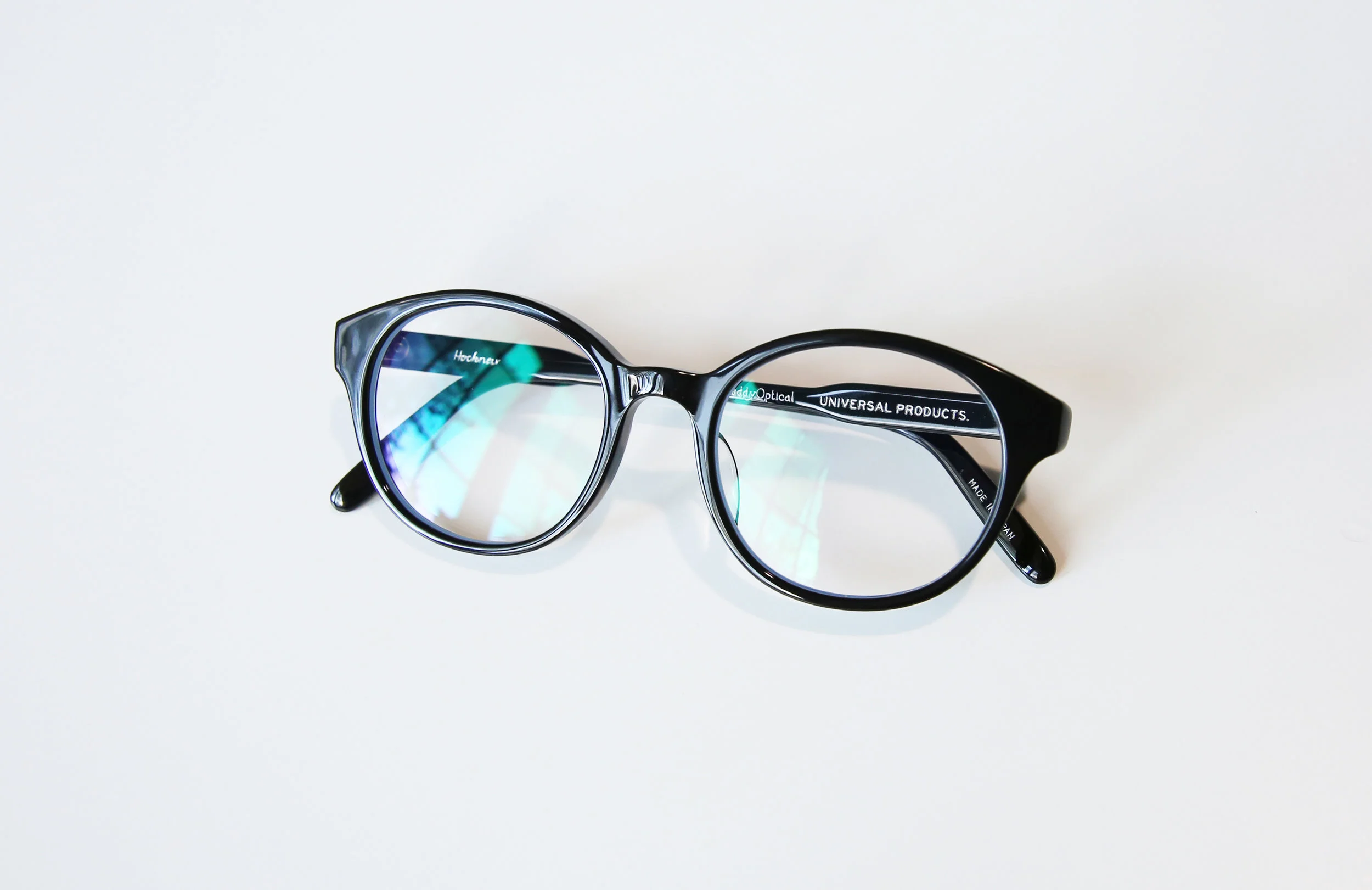 universalproducts_buddyoptical_hockney_glasses01.jpg5.jpg