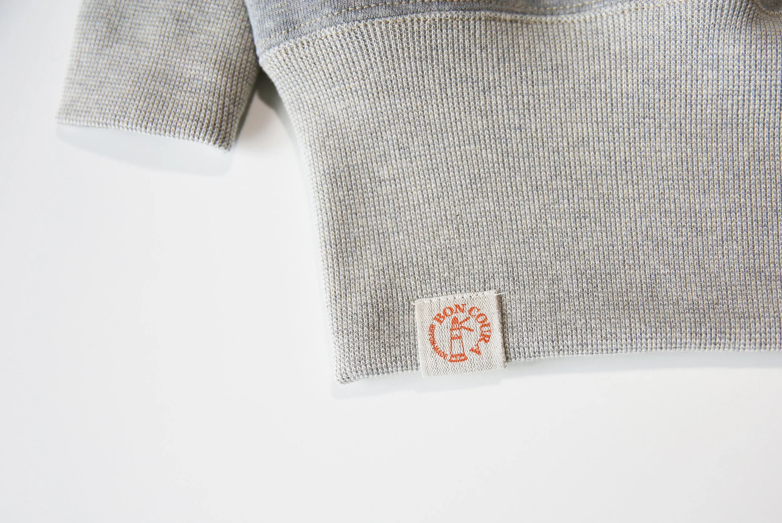 boncoura_grey_sweatshirt01.jpg