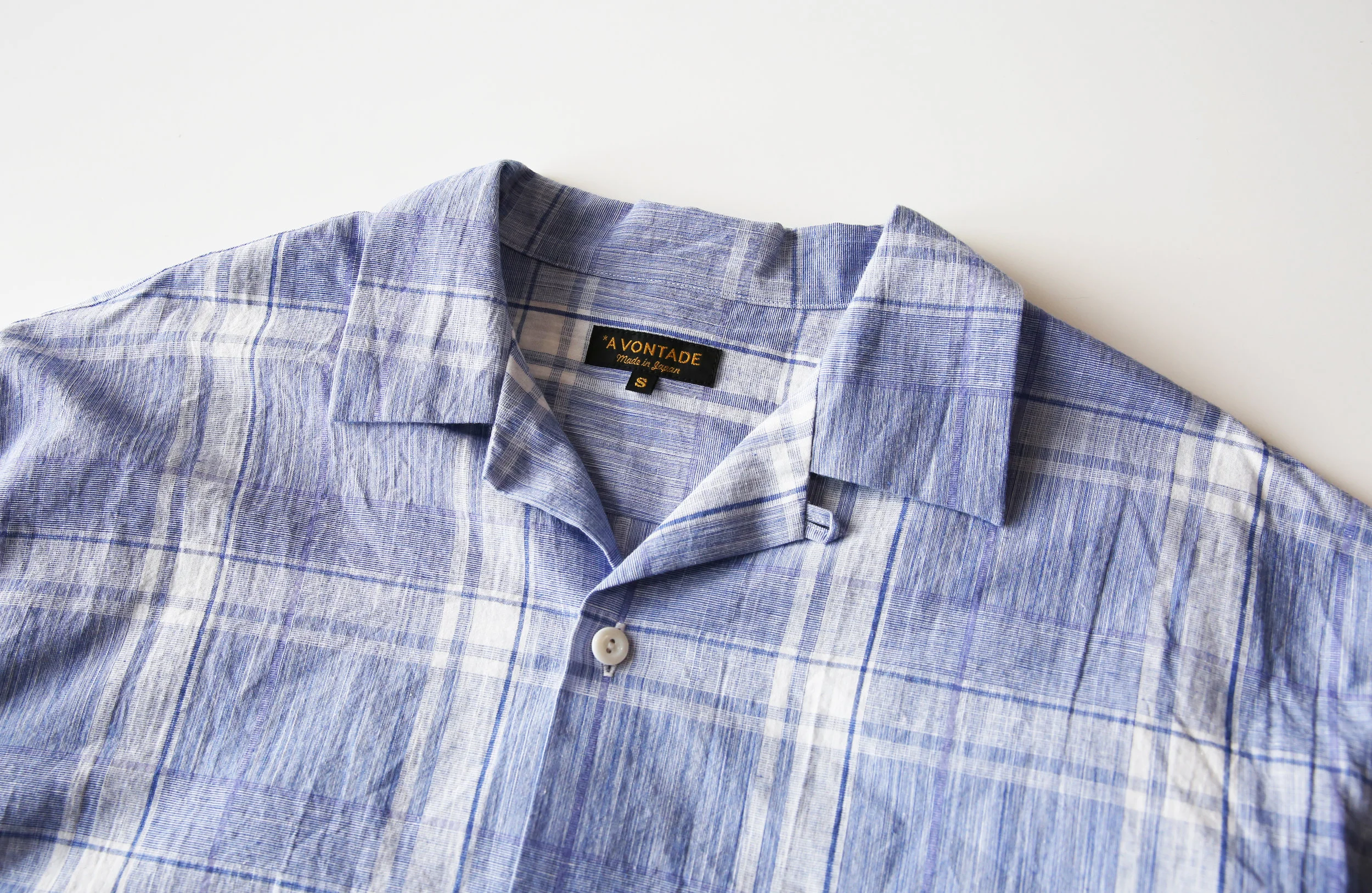 avontade_opencollarshirt_bluemadras03.jpg