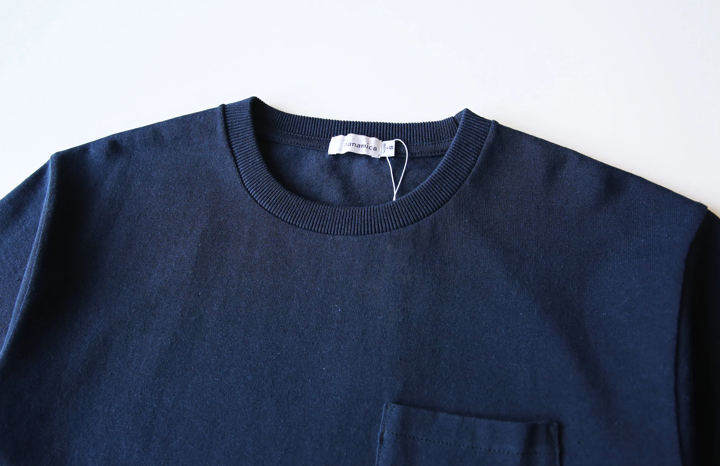 nanamica_hs_crewneck_sweater_navy02.jpg