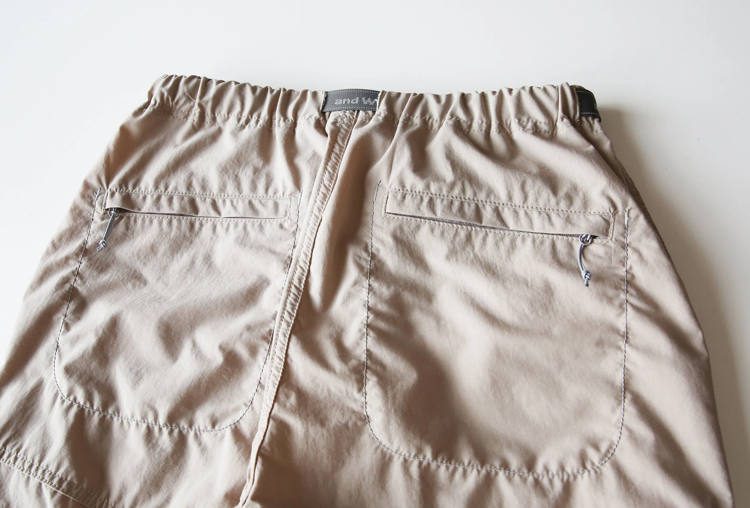 andwander_nylon_climbingpants_beige03.jpg