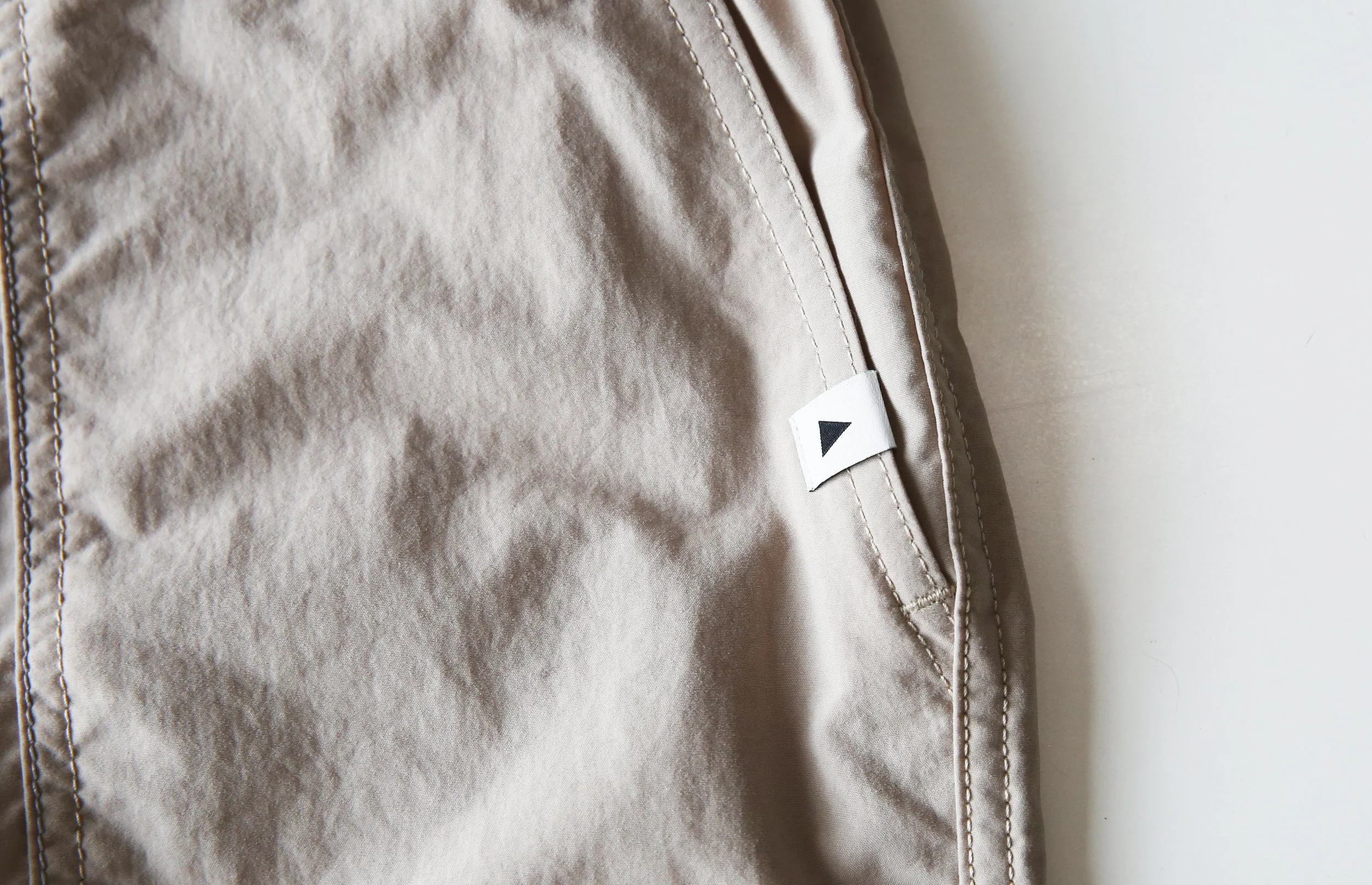 andwander_nylon_climbingpants_beige06.jpg
