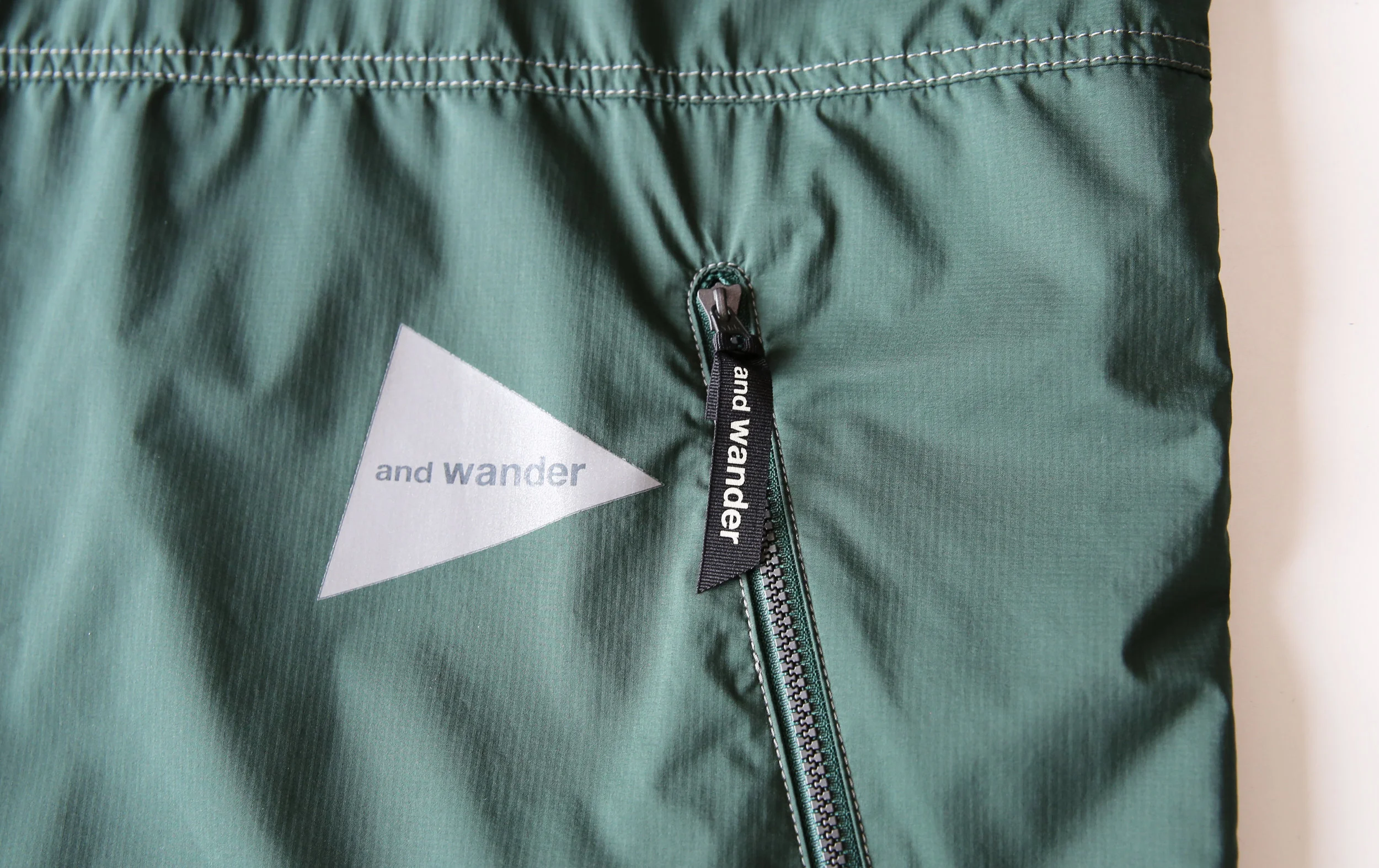 andwander_pertexwindtee_green05.jpg