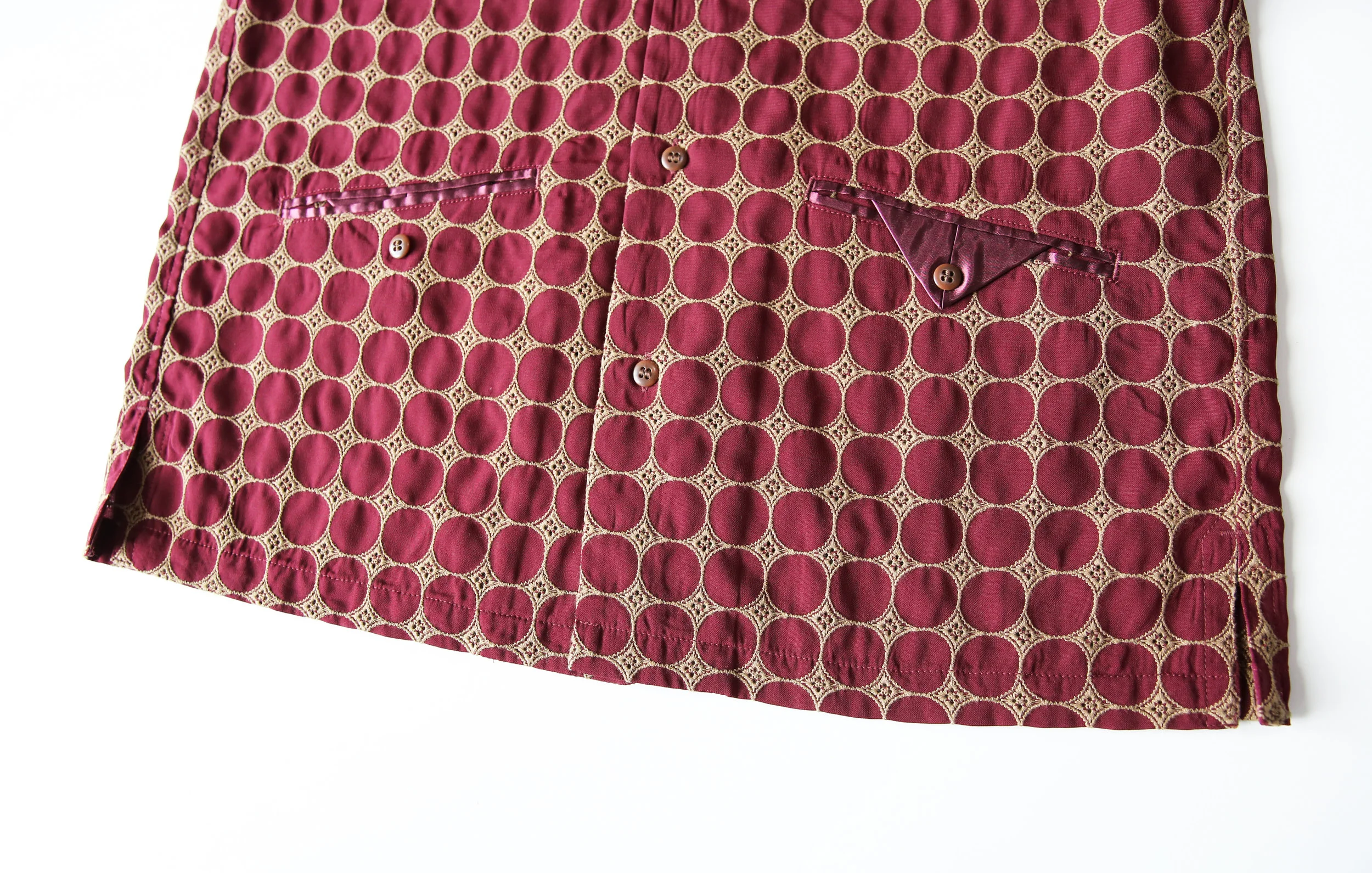 norbit_hiroshinozawa_circleemblemshirt_burgundy05.jpg