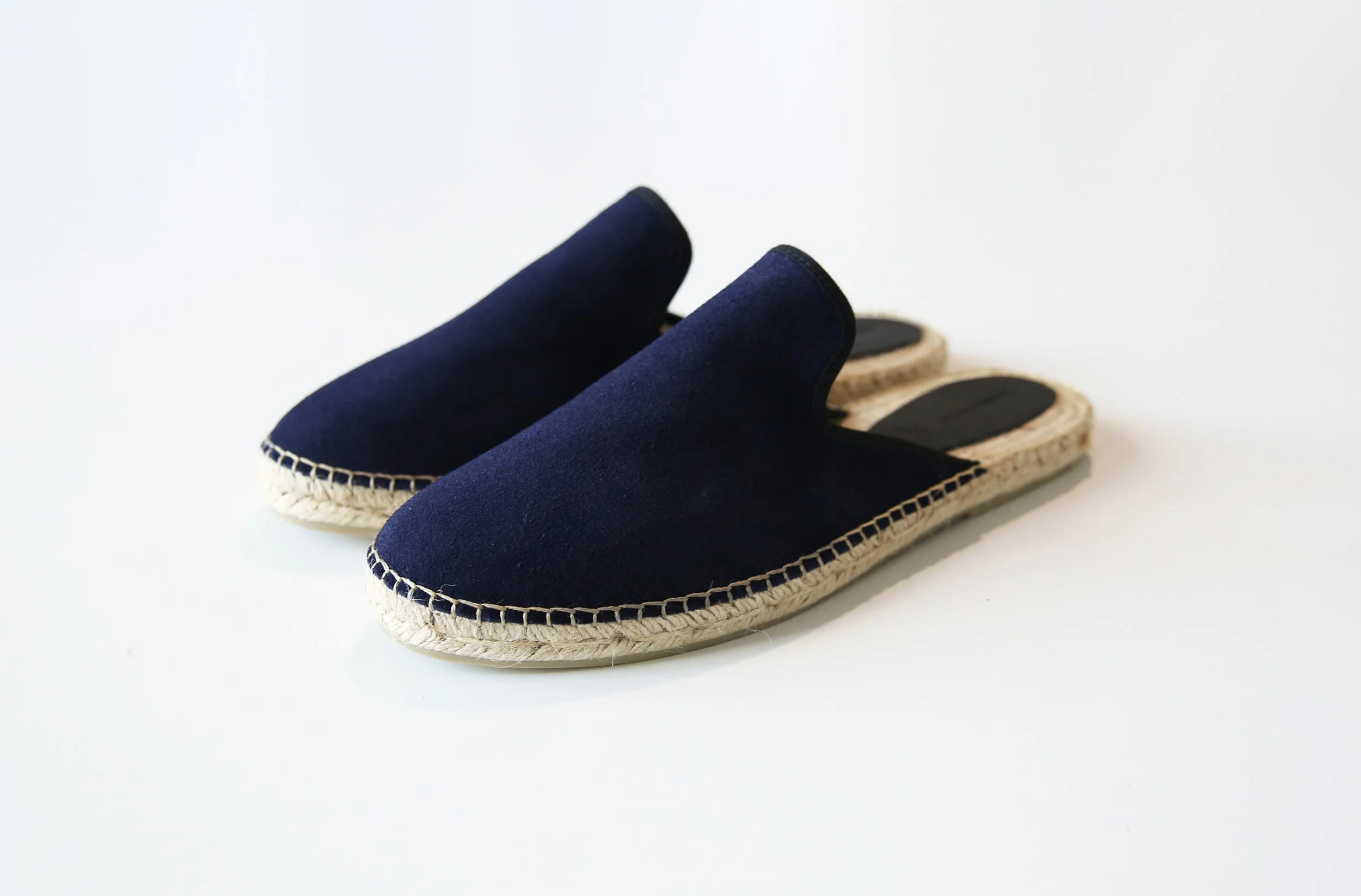 universalproducts_espadrilleslipper_navy06.jpg