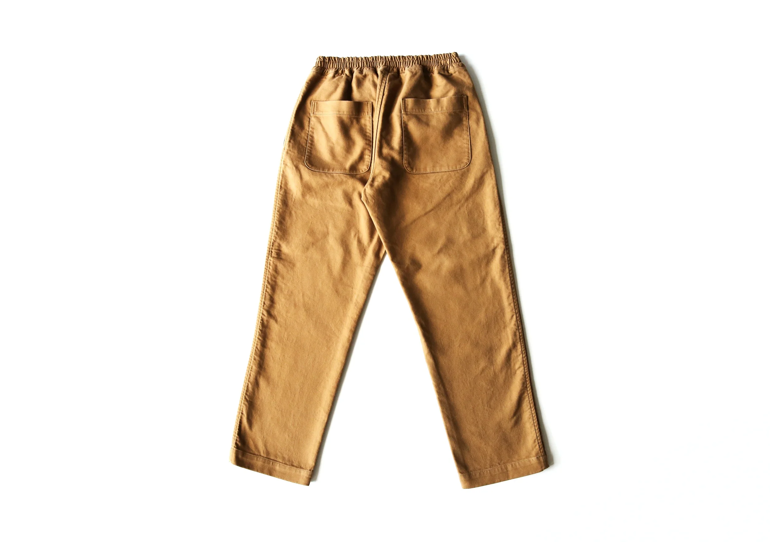 fujito_twilleasypant_camel03.jpg