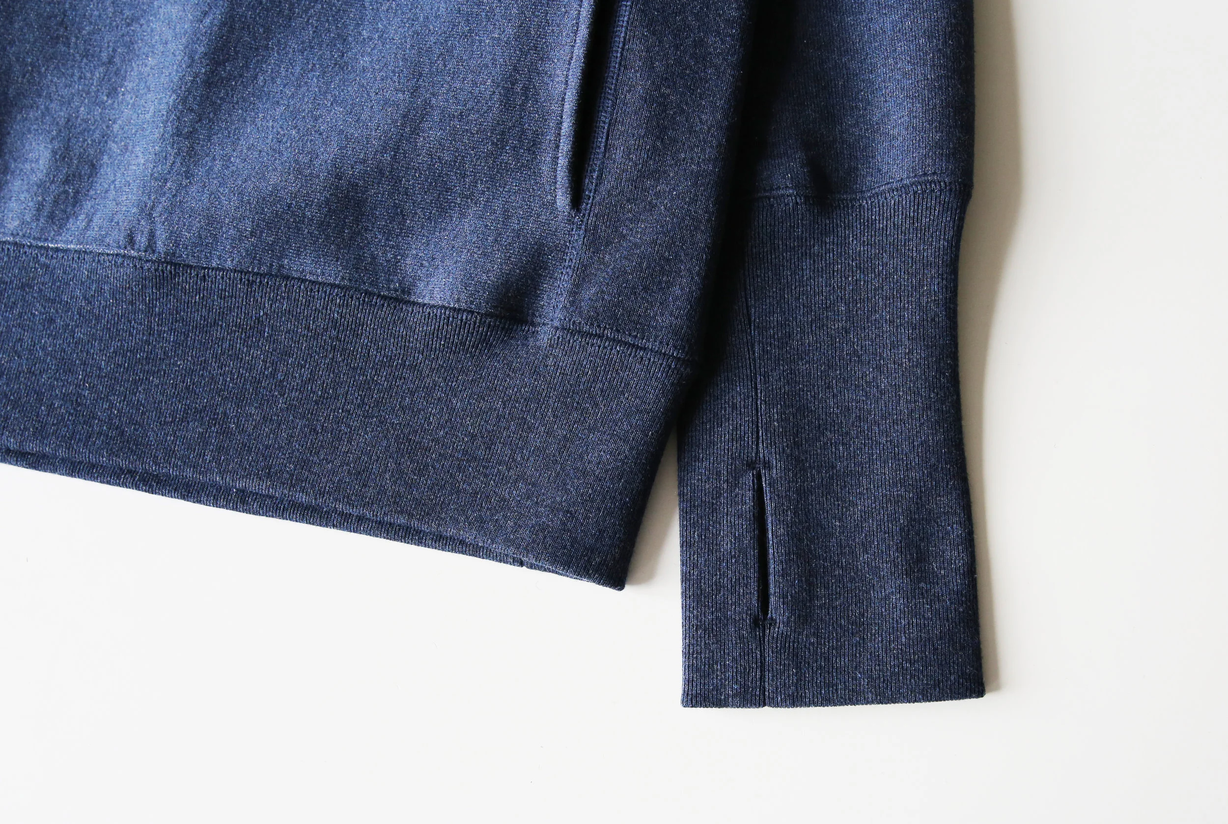 avontade_turtleneck_sweater_navymix04.jpg