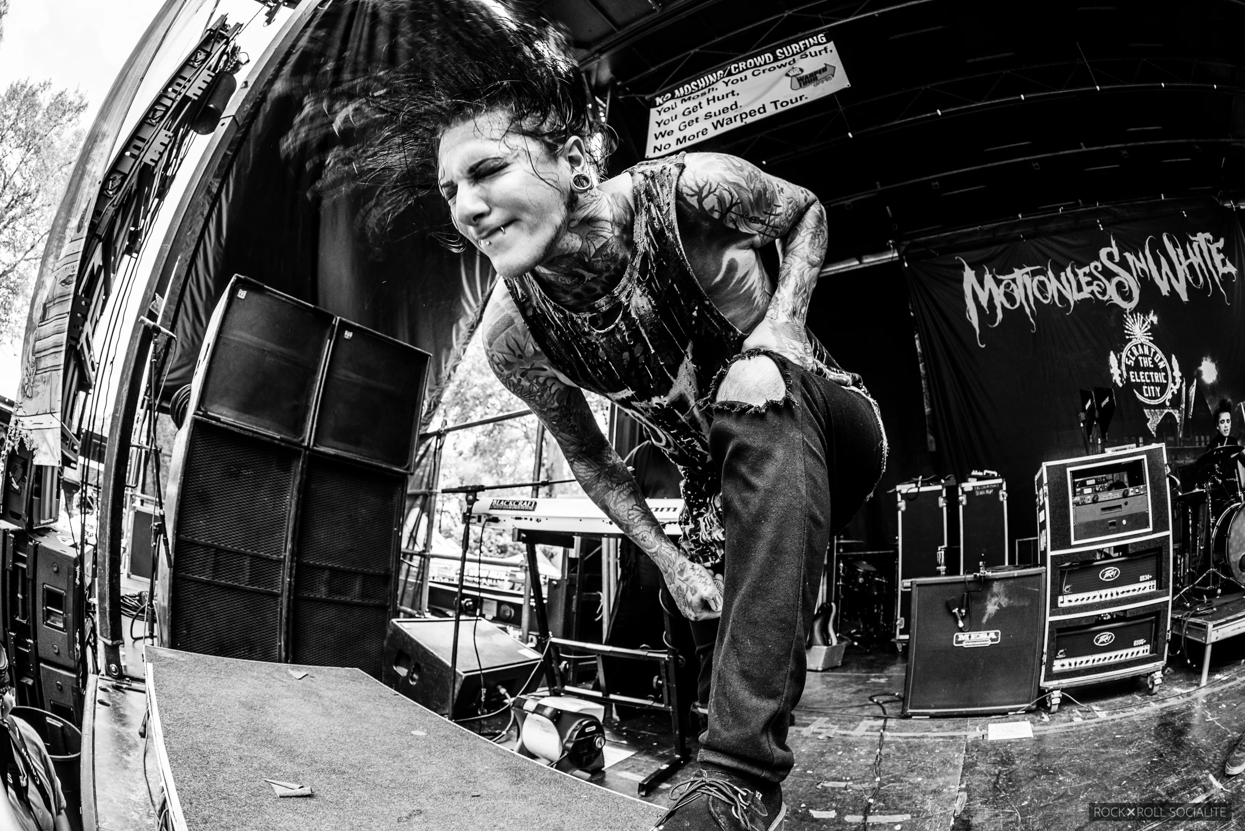 Motionless In White - Vans Warped Tour 2016
