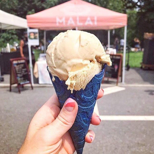 This Saturday on Waverly Pl between University Pl - 5th Ave is your chance to get a scoop of the city&rsquo;s trendiest ice cream @malai_icecream. Bring your best friends or your favorite family member *don&rsquo;t lie you have one* and treat them to