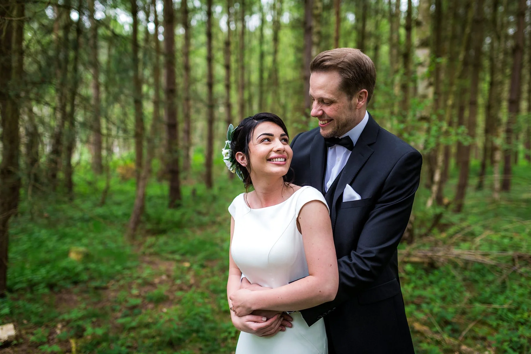 natural wedding photographer