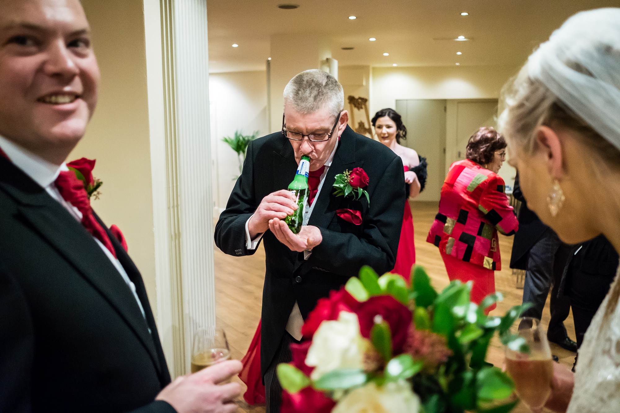 father of the brides drink fizzing over