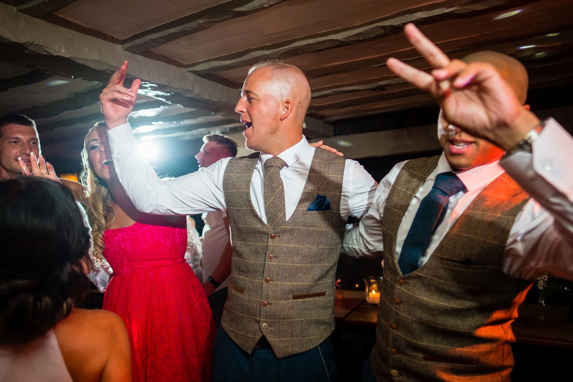 groom dancing
