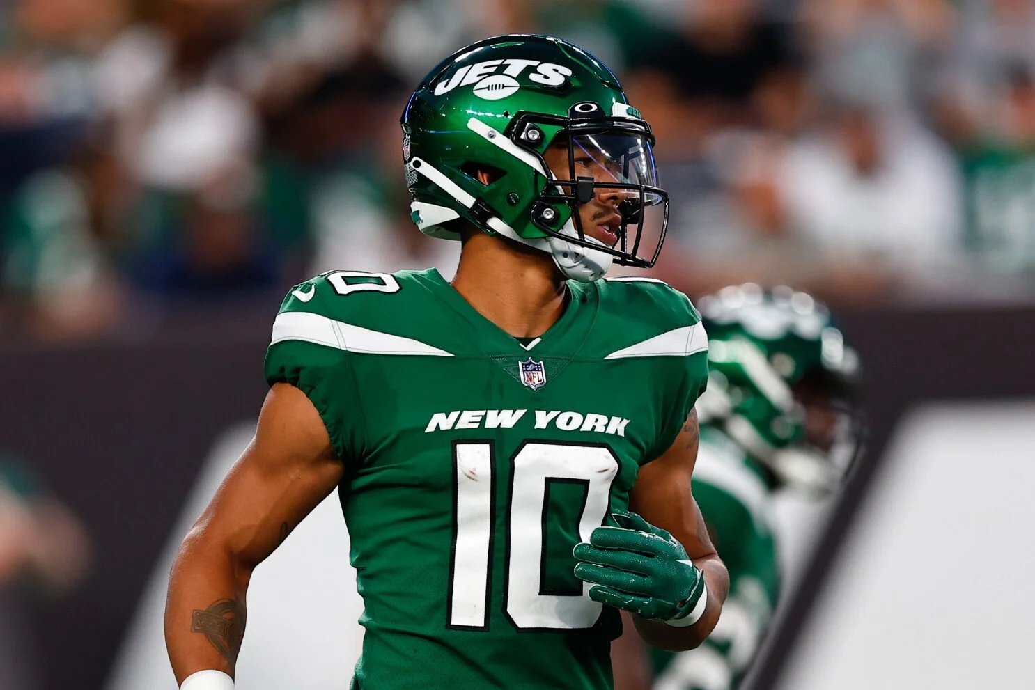 NFL Star Talks About Howard’s Work