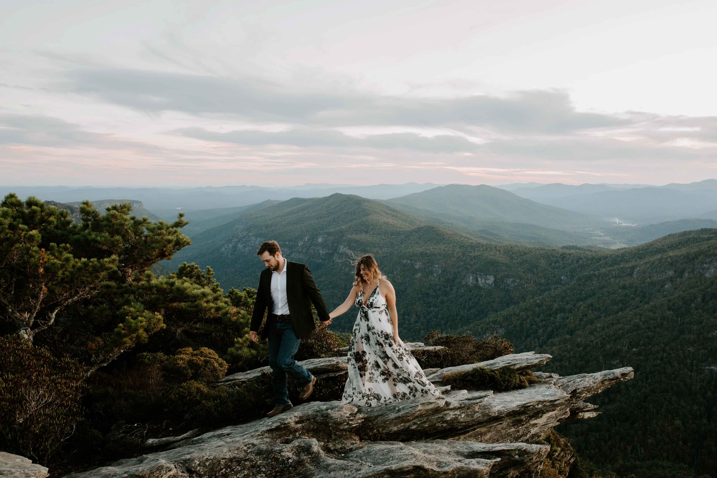 linville gorge fall autumn engagement photos sunset mountain-55.jpg