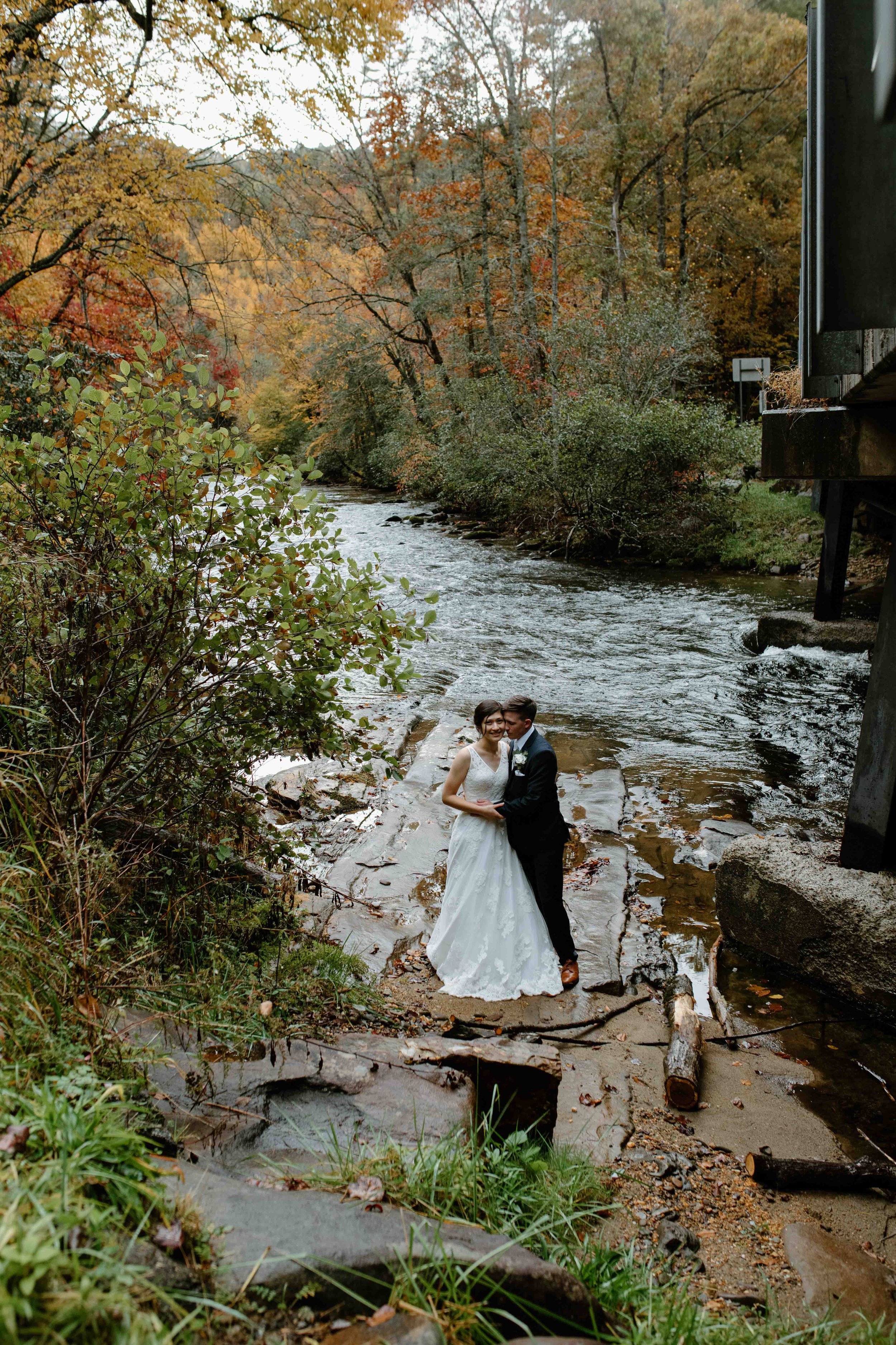 robbinsville-nc-elopement-celebration-intimate-church-33.jpg