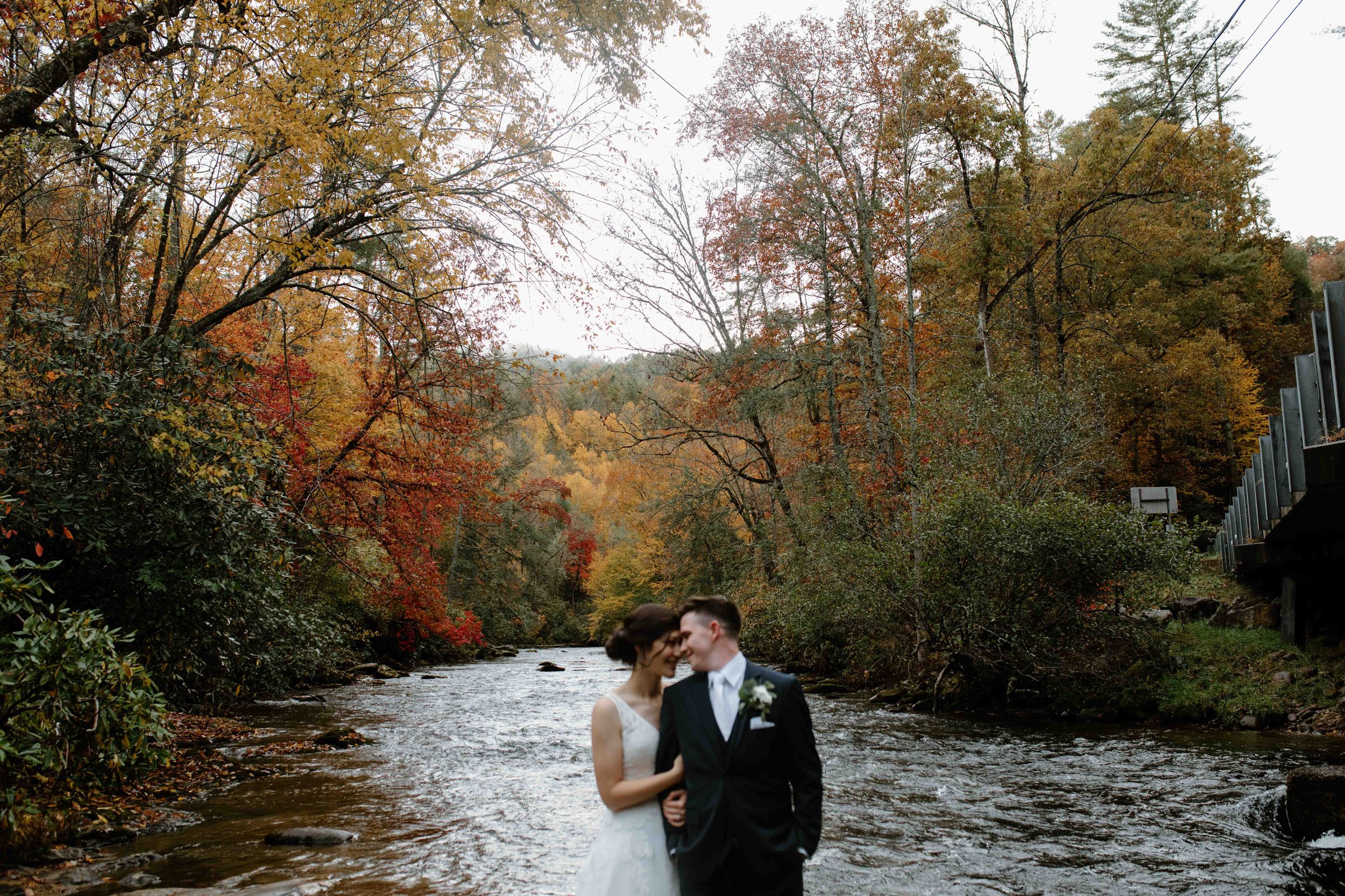 robbinsville-nc-elopement-celebration-intimate-church-40.jpg