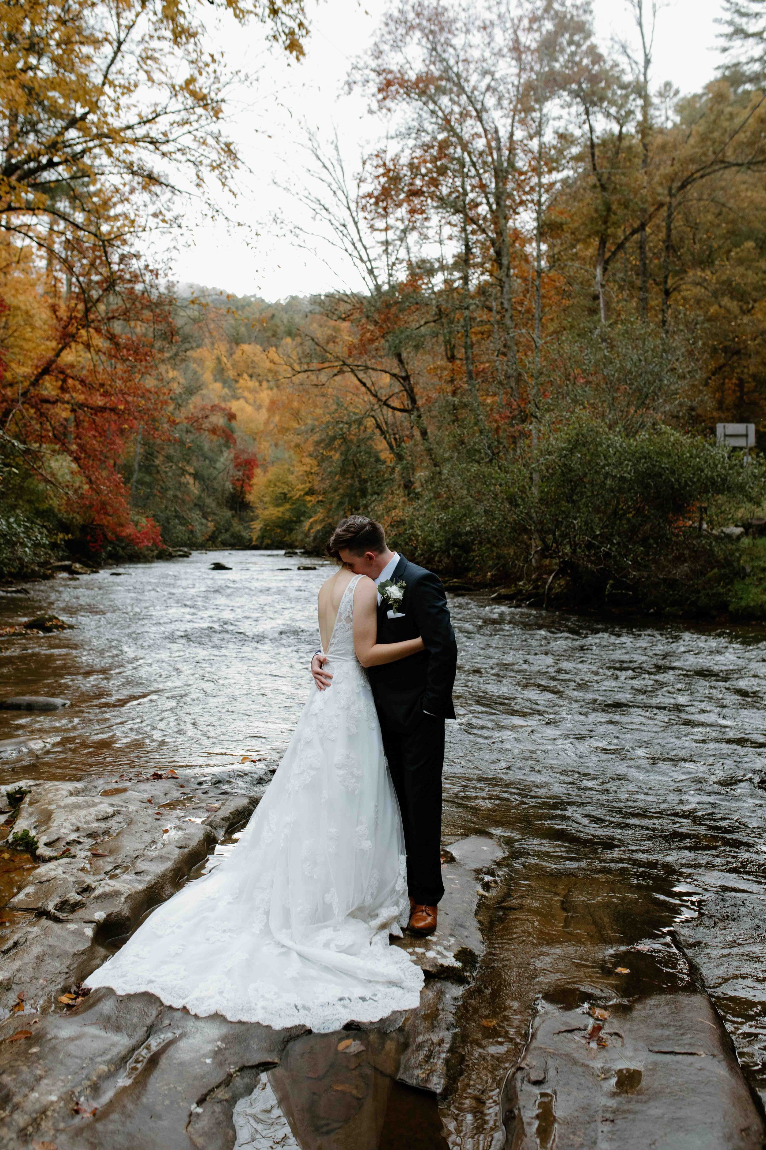 robbinsville-nc-elopement-celebration-intimate-church-42.jpg