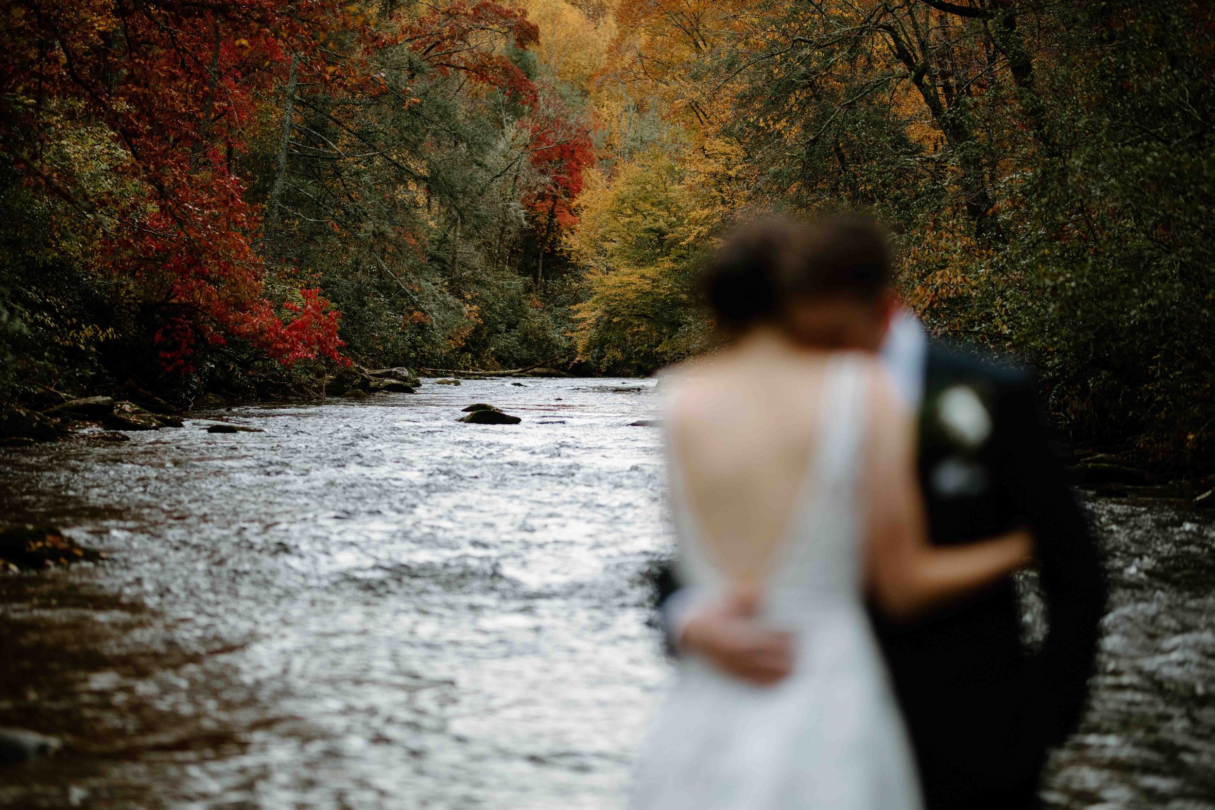 robbinsville-nc-elopement-celebration-intimate-church-43.jpg