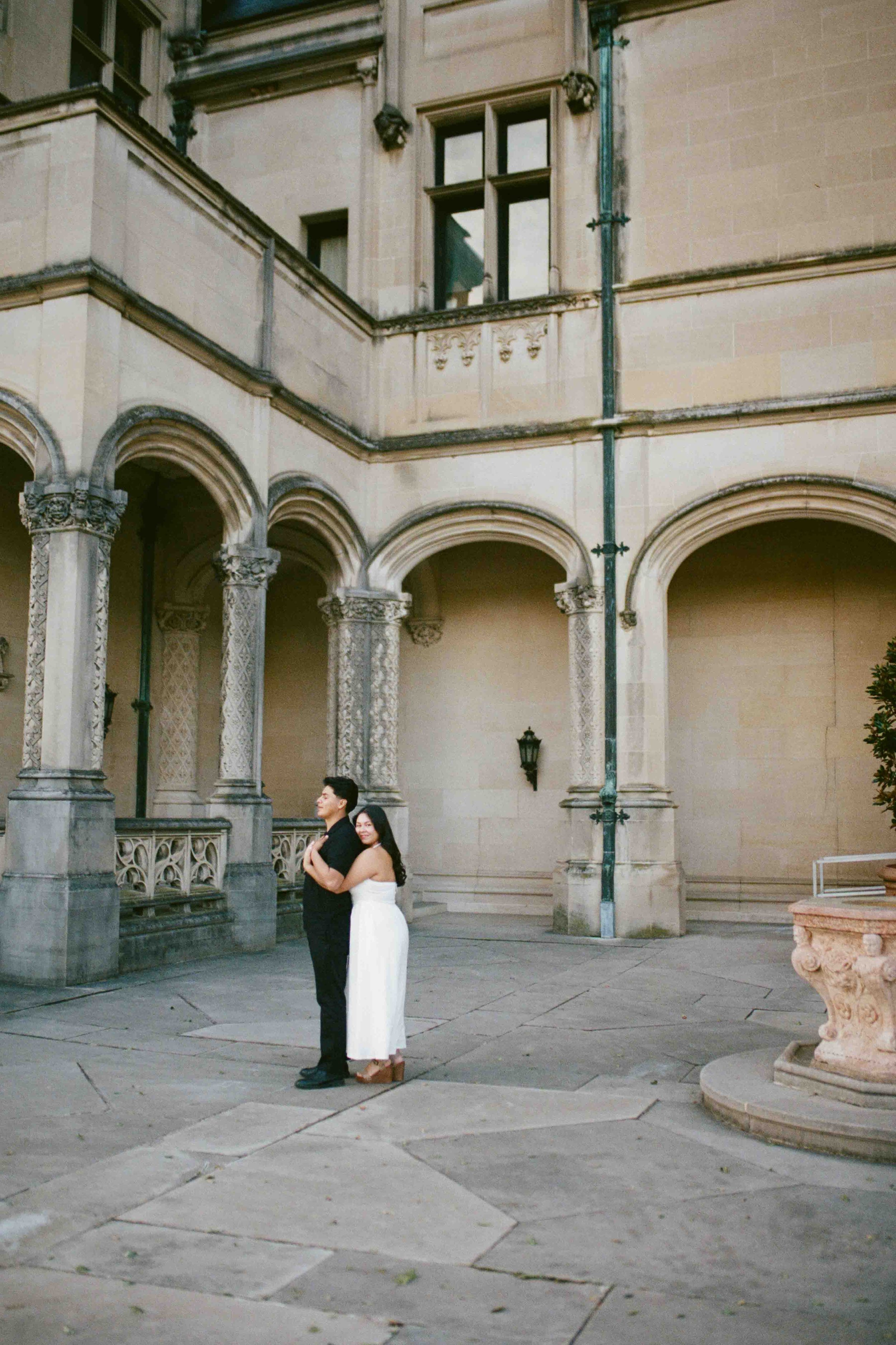 film-biltmore-engagement-photos-9.jpg