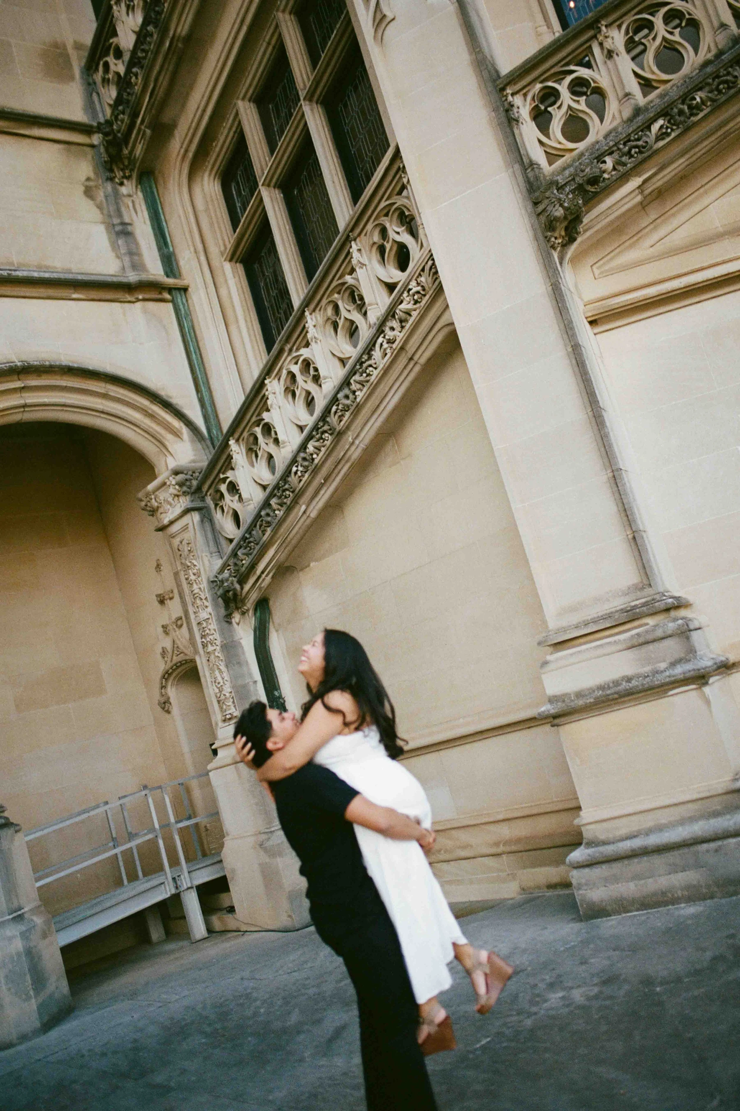 film-biltmore-engagement-photos-23.jpg